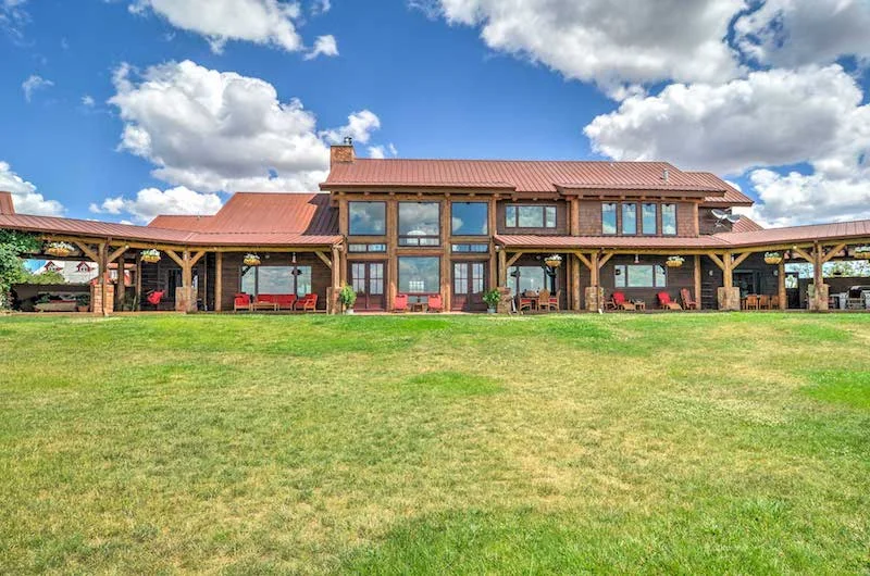 This luxury ranch for sale near Santa Fe sits on over 1,000 acres 