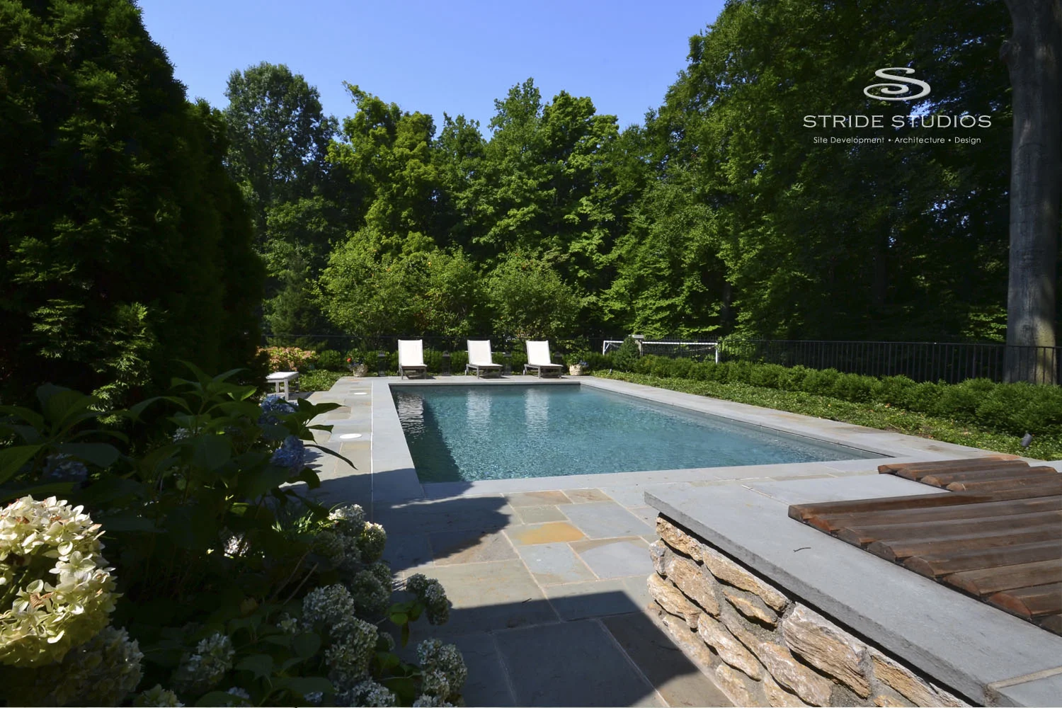 13sps-stride-studios-swimming-pool-traditional.jpg