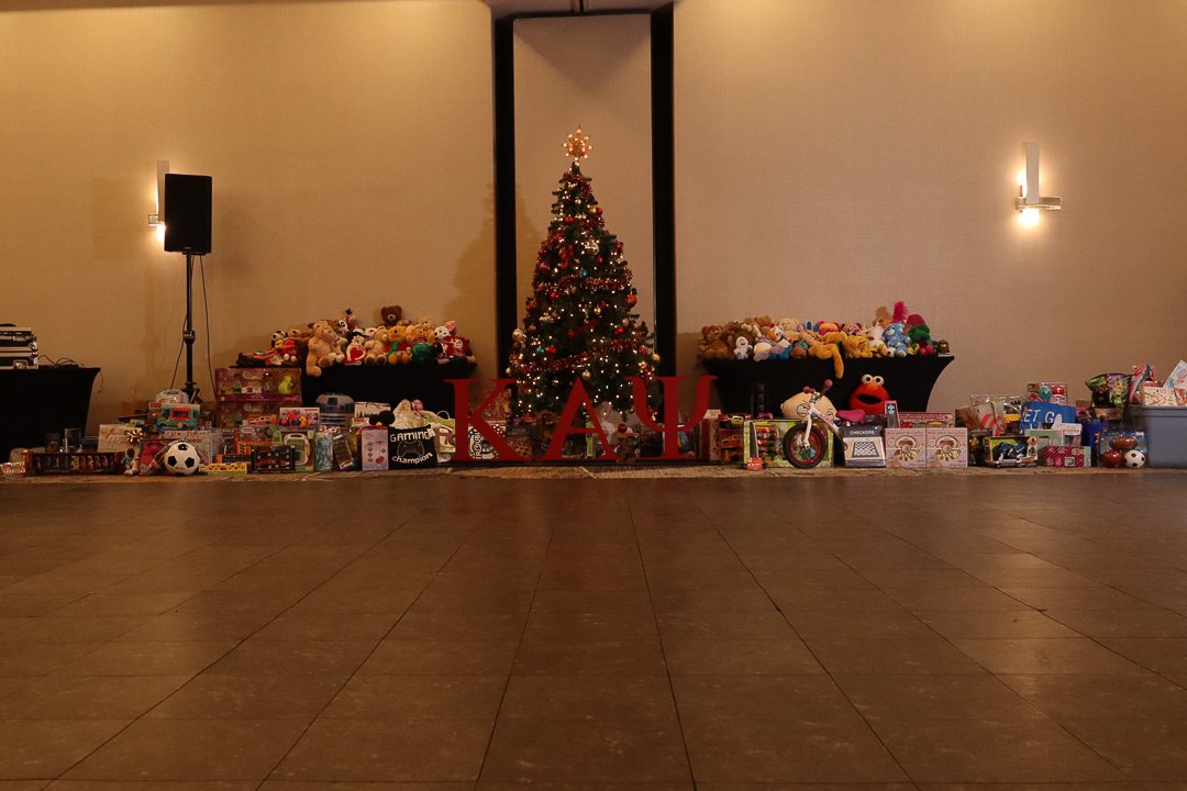 Christmas Tree and Presents At The 2022 Hartford Alumni Chapter Kappa Alpha Psi Toy Drive