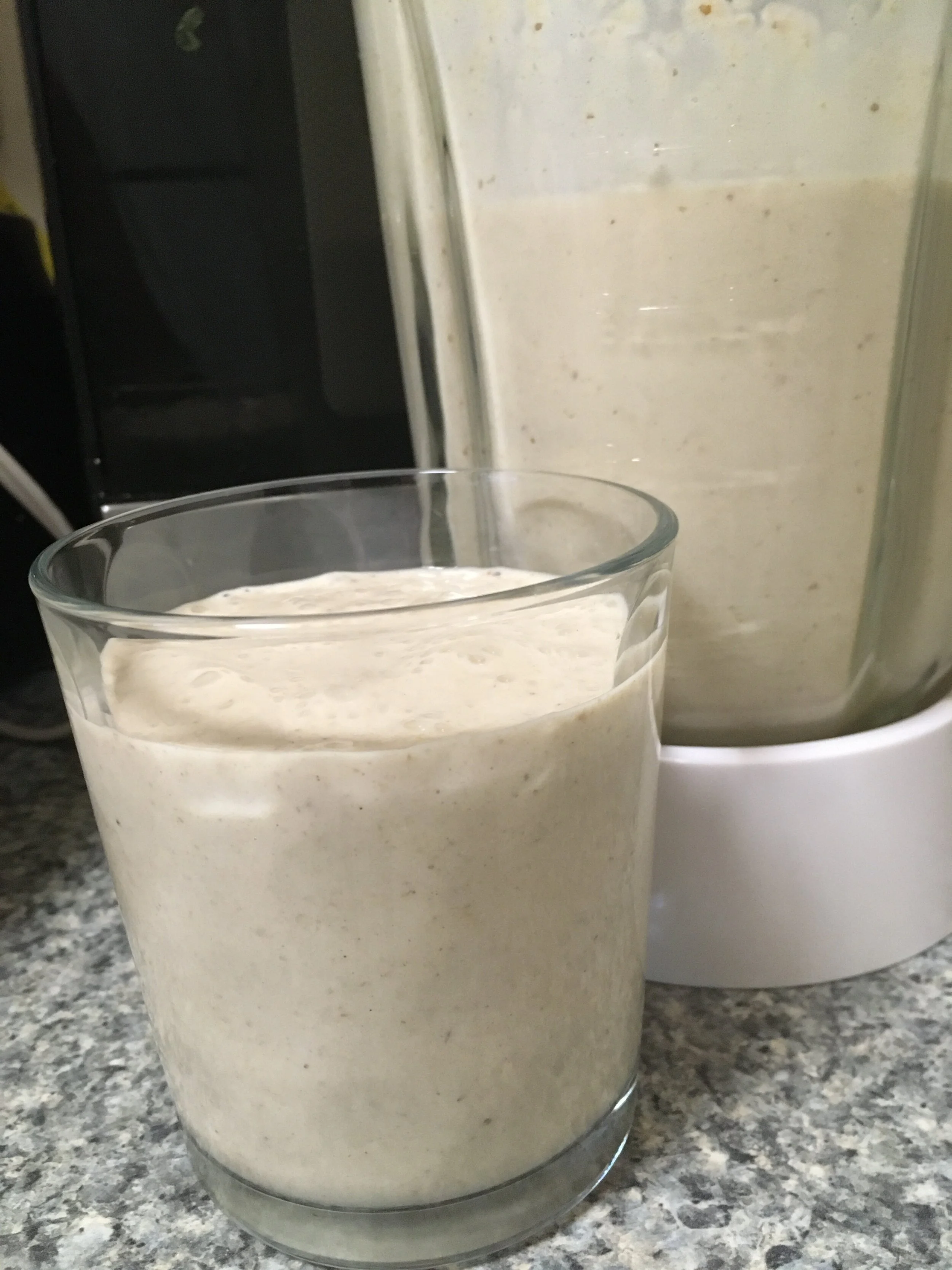 Banana Oat Smoothie 