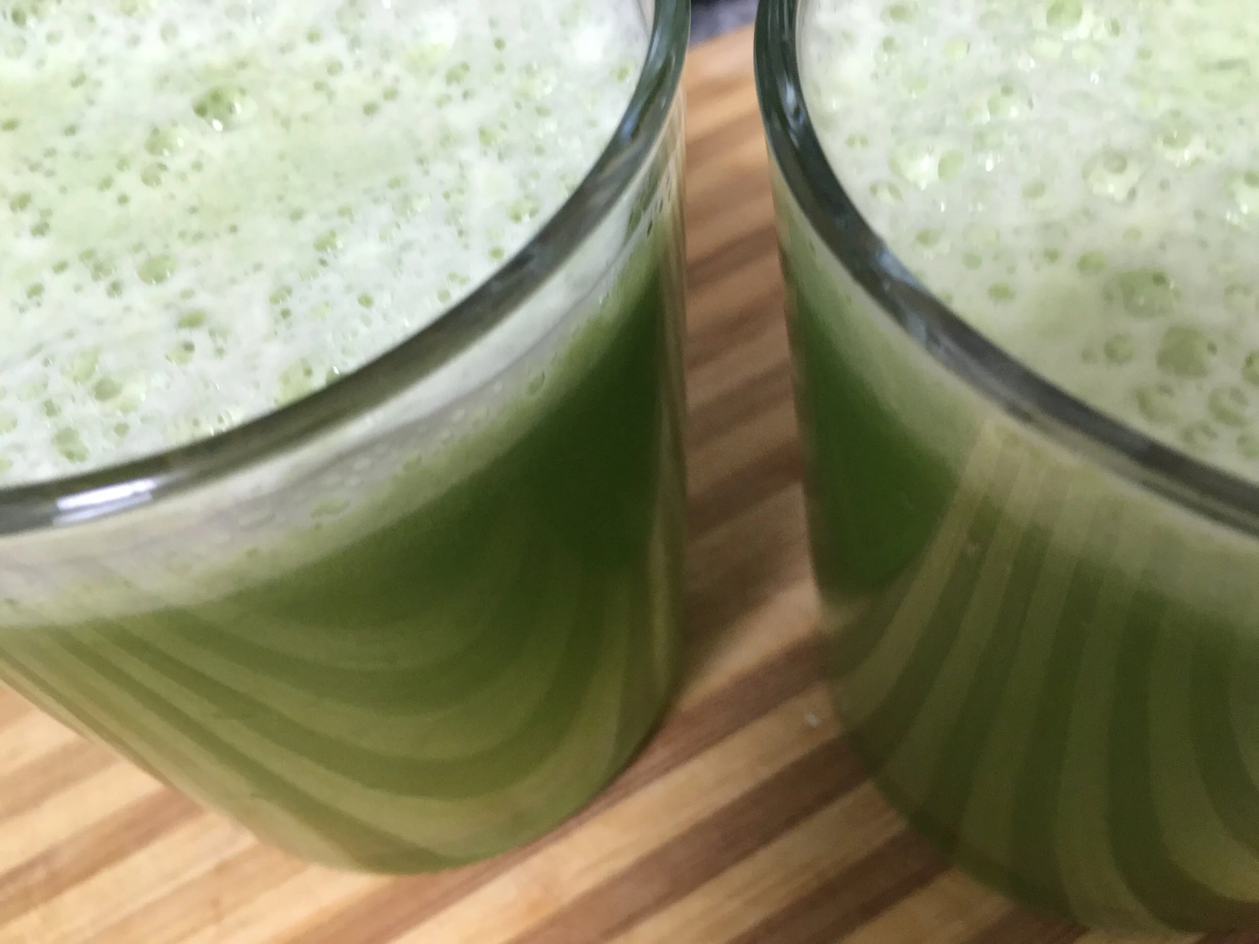 Cucumber Apple Spinach Green Juice&nbsp;