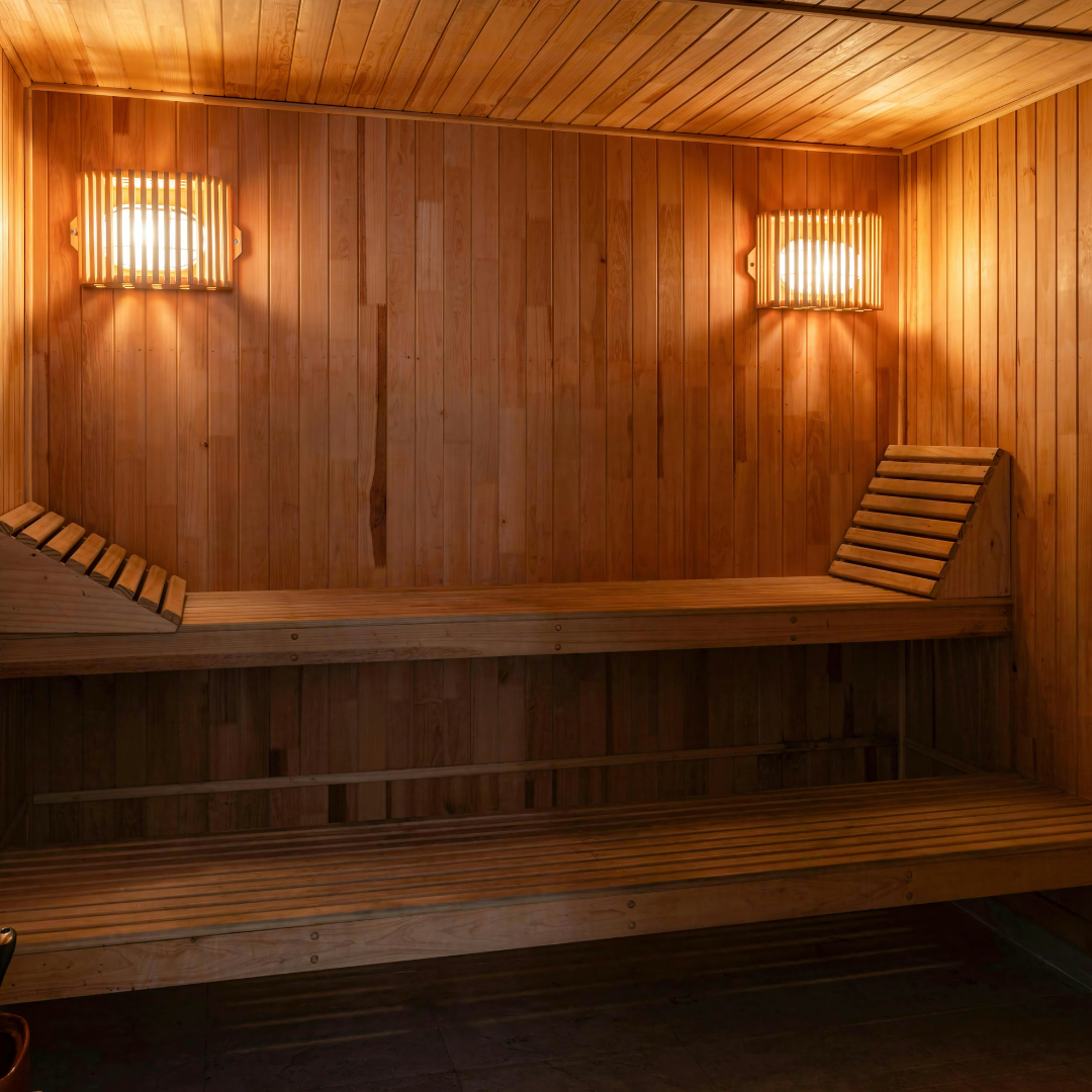 Health Benefits of Saunas (Traditional vs Infrared Saunas) 