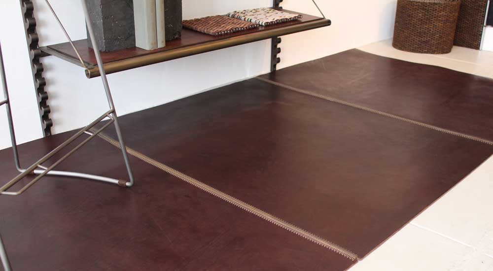 Bridle Leather Zip Flooring in Rich Brown