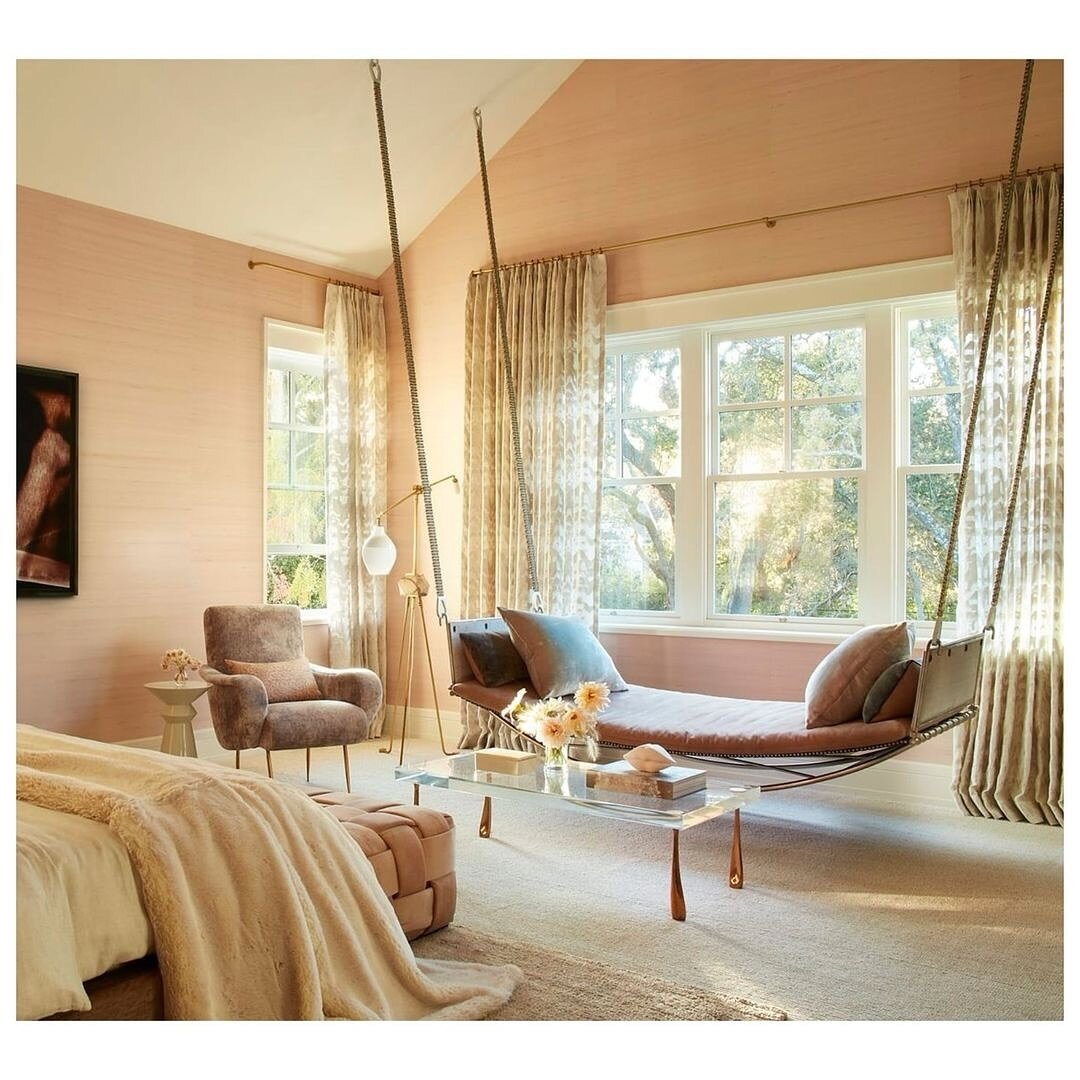 The Hammock hangs proudly in this primary bedroom suite designed by @legaspicourtsdesign 

Recently featured in @siliconvalleymag via @rogerdaviesphotography ▪️

#westcoaststyle #californiadesign #pacificvibes #coastalchic #californiacool #interiorin