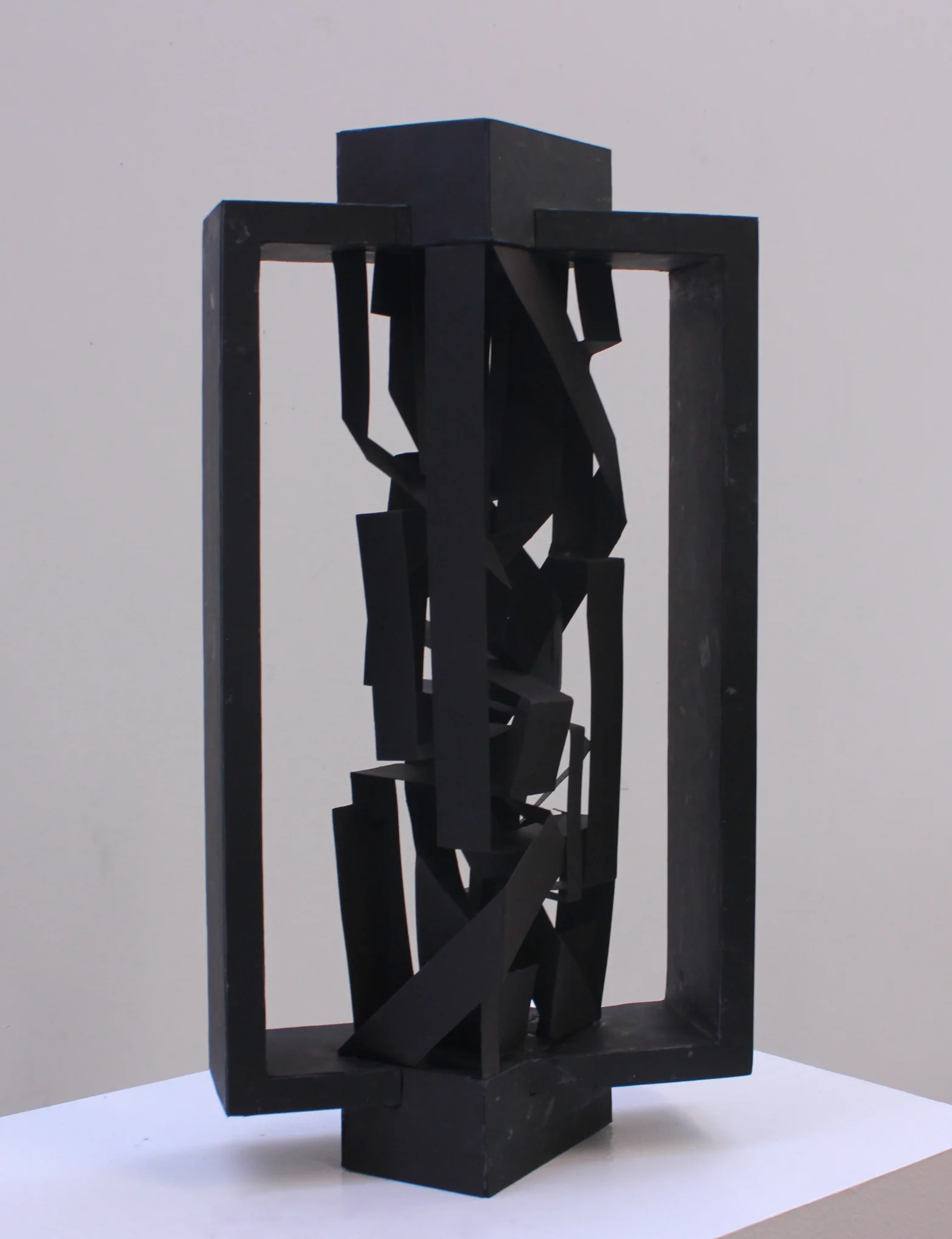 Travel Sculpture, 2017