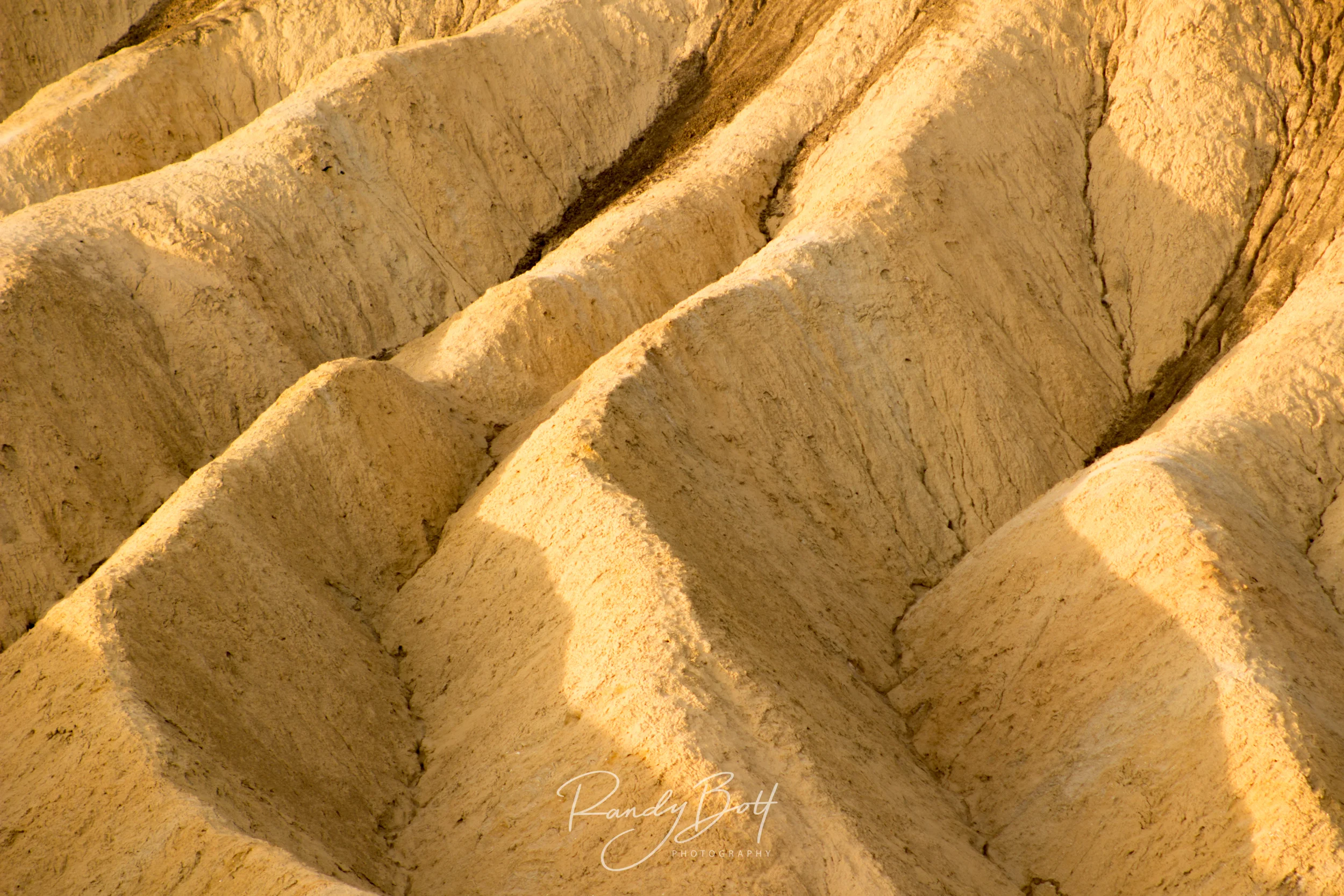 Zabriskie Point Curves 2