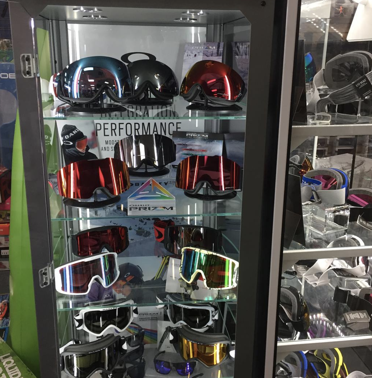 Performance snow googles from Troy’s Ski Lubbock