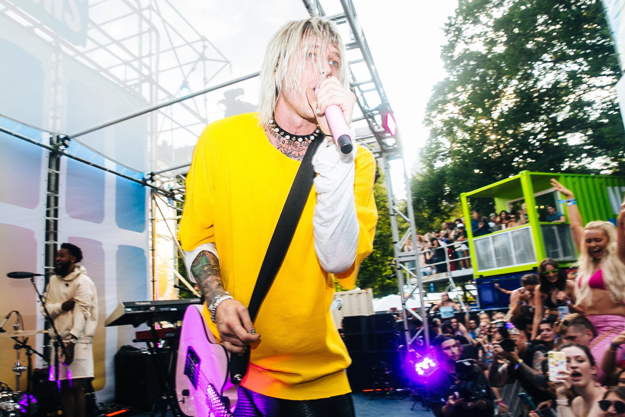 lollapalooza - 2021 - day 3 - MGK-12.jpg