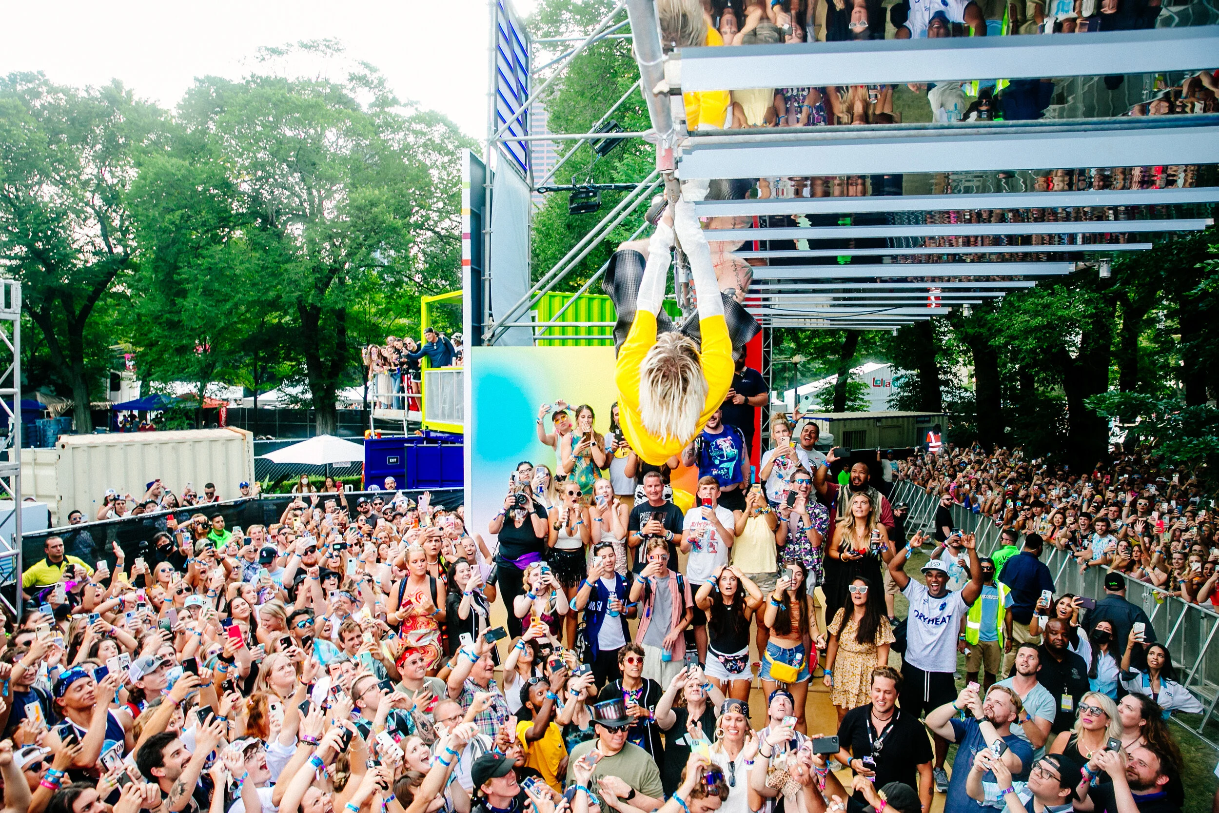 lollapalooza - 2021 - day 3 - MGK-9.jpg