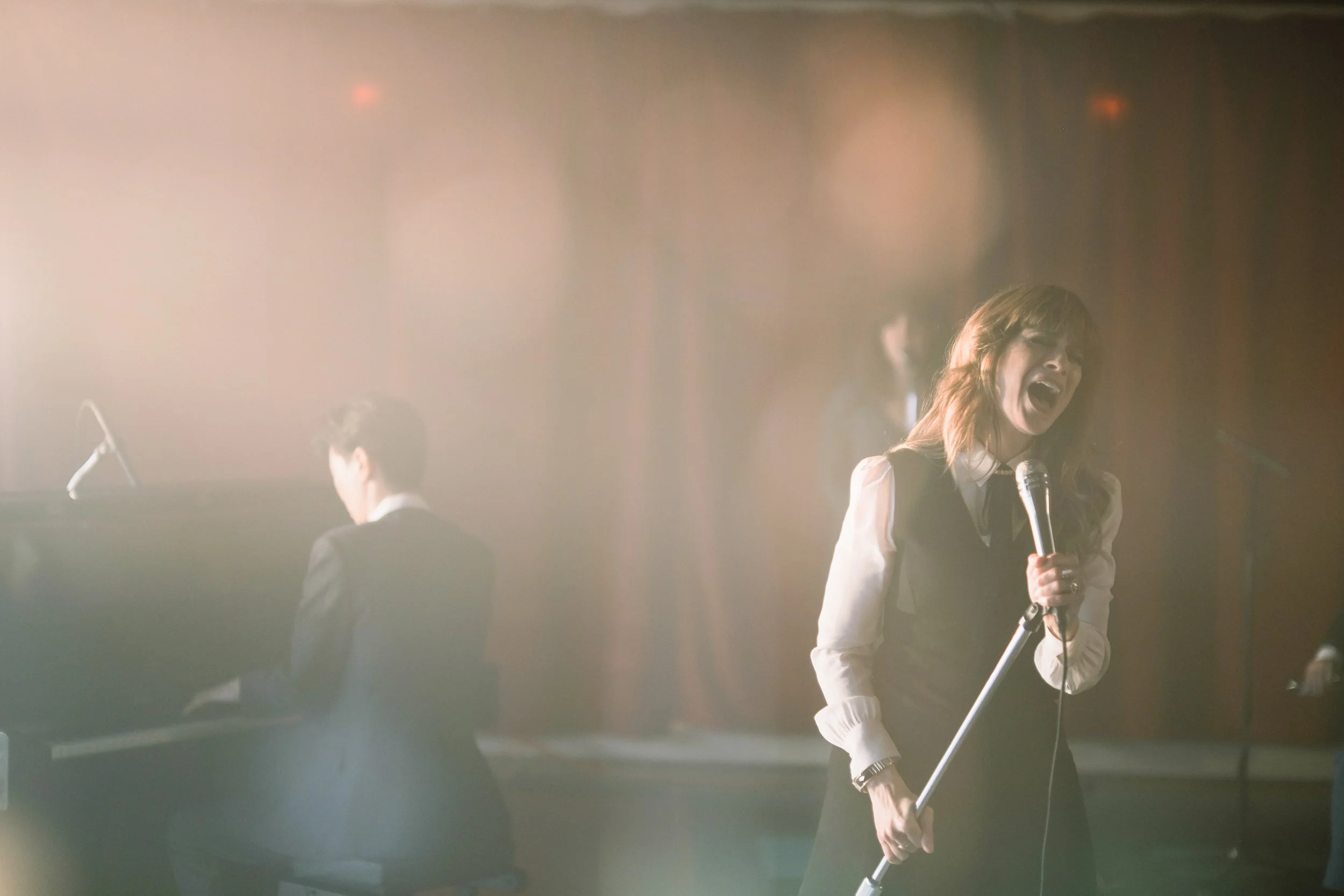 Artists Den - Nicole Atkins - March 2022_live-122.jpg