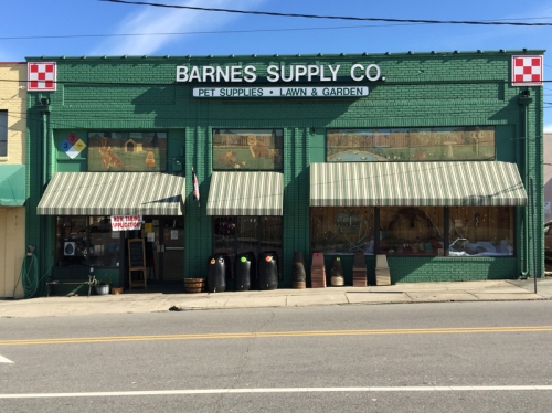 Barnes front of store photo.jpg