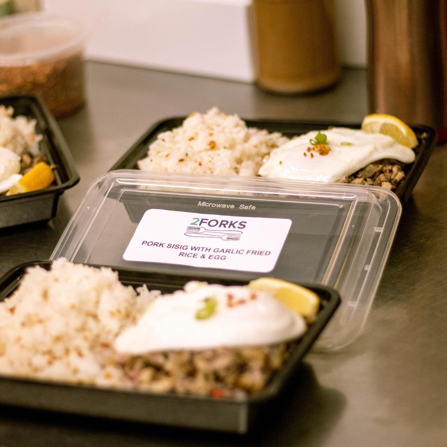 You probably haven't heard of 2forks, but we've been serving thousands of lunches to startups and corporates all over the Bay Area weekly for the past 6 years. Now we want to bring the same homemade and delicious food to your home. Check us out at ge
