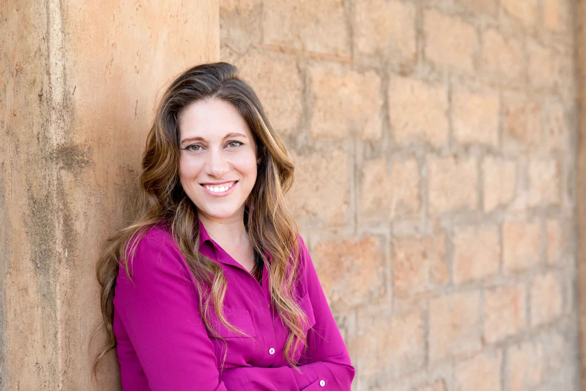 Dena Batrice Headshots_social media size-4166.jpg
