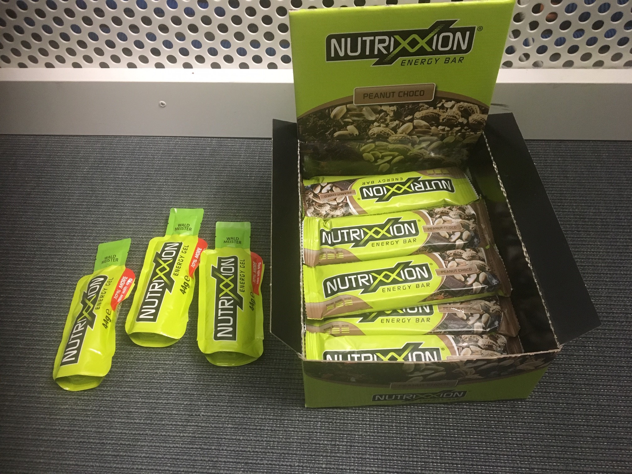 Nutrixxion-bars-gels.jpg