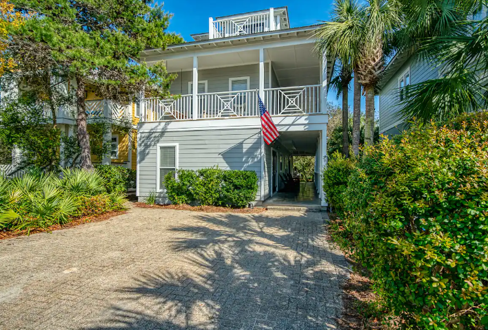 A 3 night, vacation home stay at idyllic Seacrest Beach - north side of 30A between Rosemary Beach & Alys Beach
