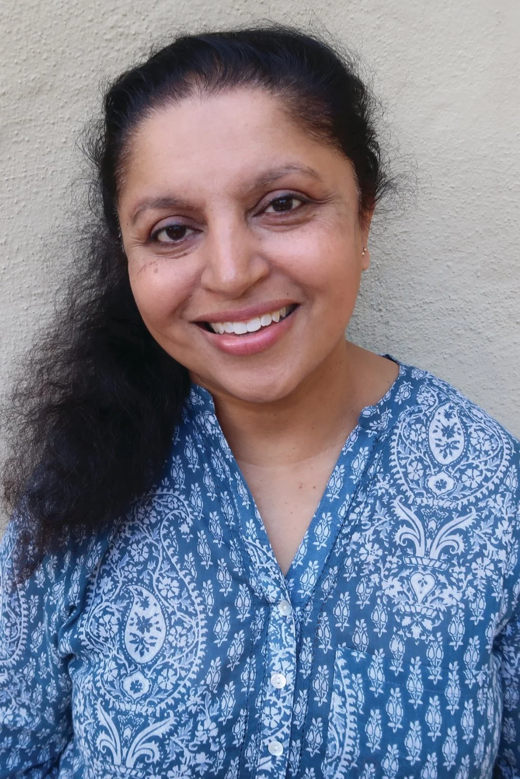 Devi S. Laskar with Alka Joshi — Kepler's Literary Foundation