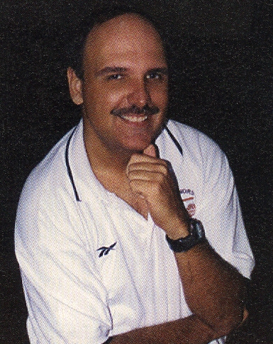 Coach Muse, 2001.