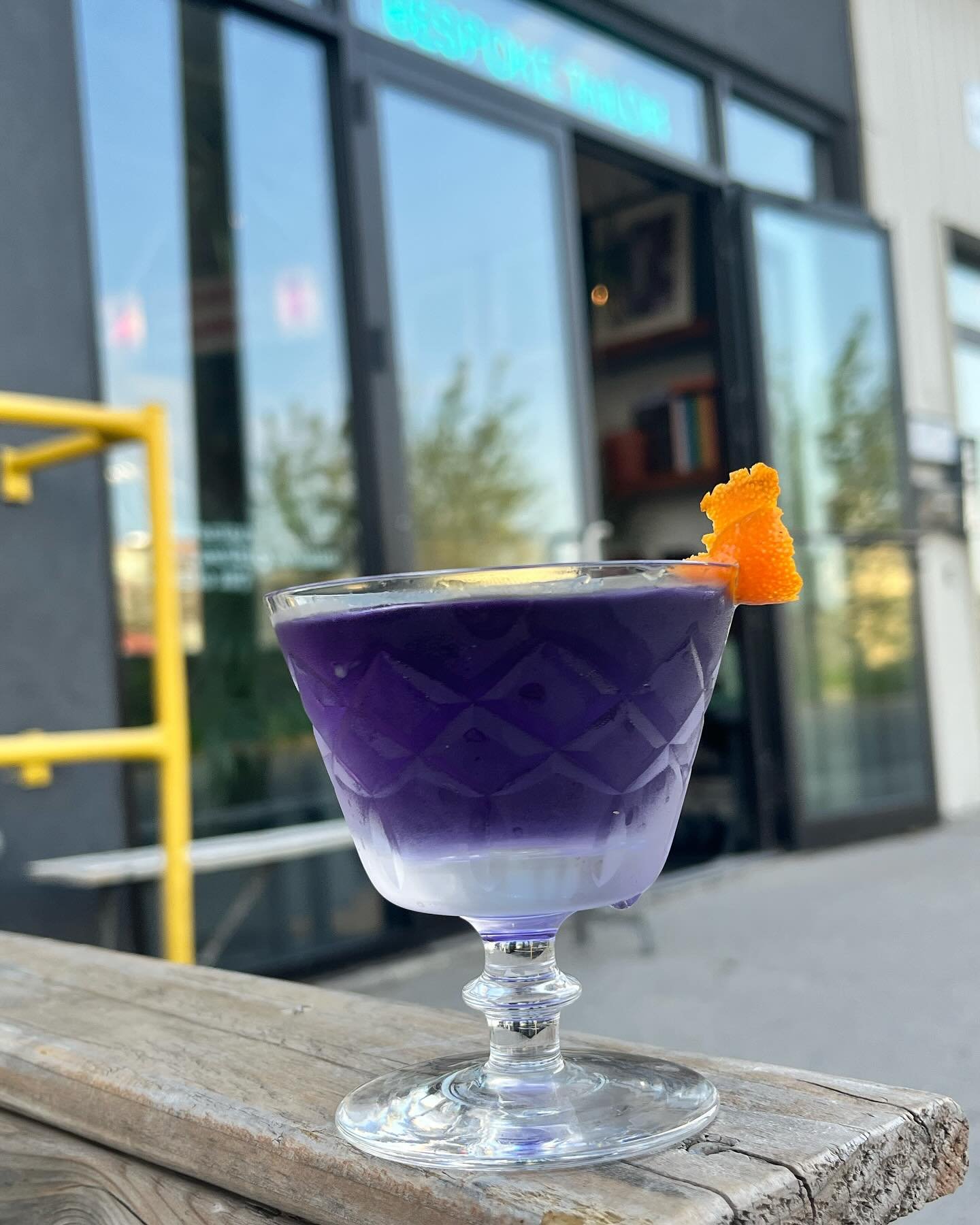 I know it&rsquo;s Saturday, not Friday, but here is a #tailoredtipples for you anyway.

Attention

3/4 oz gin
3/4 oz dry vermouth
1/2 oz absinthe or 3/4 oz Pernod
3/4 oz cr&egrave;me de Violette
2 dashes orange bitters 

Add all of the ingredient to 