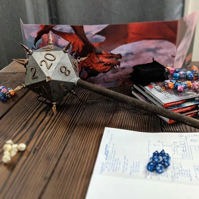 They call me the Dungeon Mace-ter, and this design is a real crit 😉

This d20 mace is designed for 3d printing, and would make a great addition to a @critical_role cosplay or a display piece in a game room. Also recommended for dealing with the murd