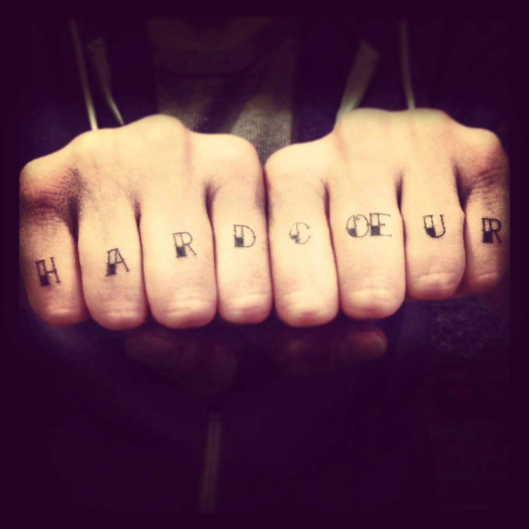 knucks.jpg