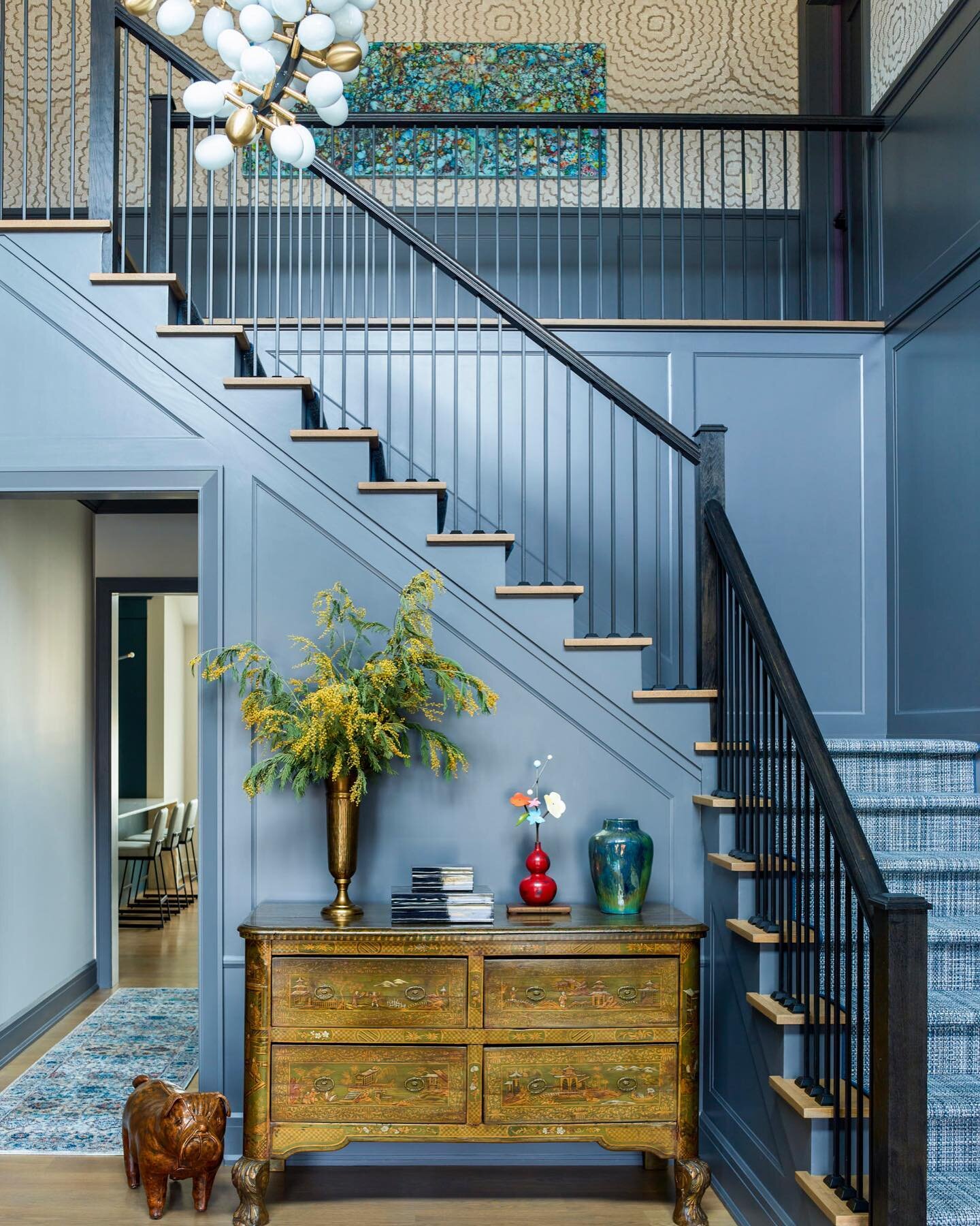 Images from a bright and layered house in the suburbs by DC member @katicurtisdesign, featured in @luxemagazine. 
Photography: @ericpiasecki
Home Builder: @loronohomes

&ldquo;When the young couple approached @katicurtisdesign for their dream Rye hom