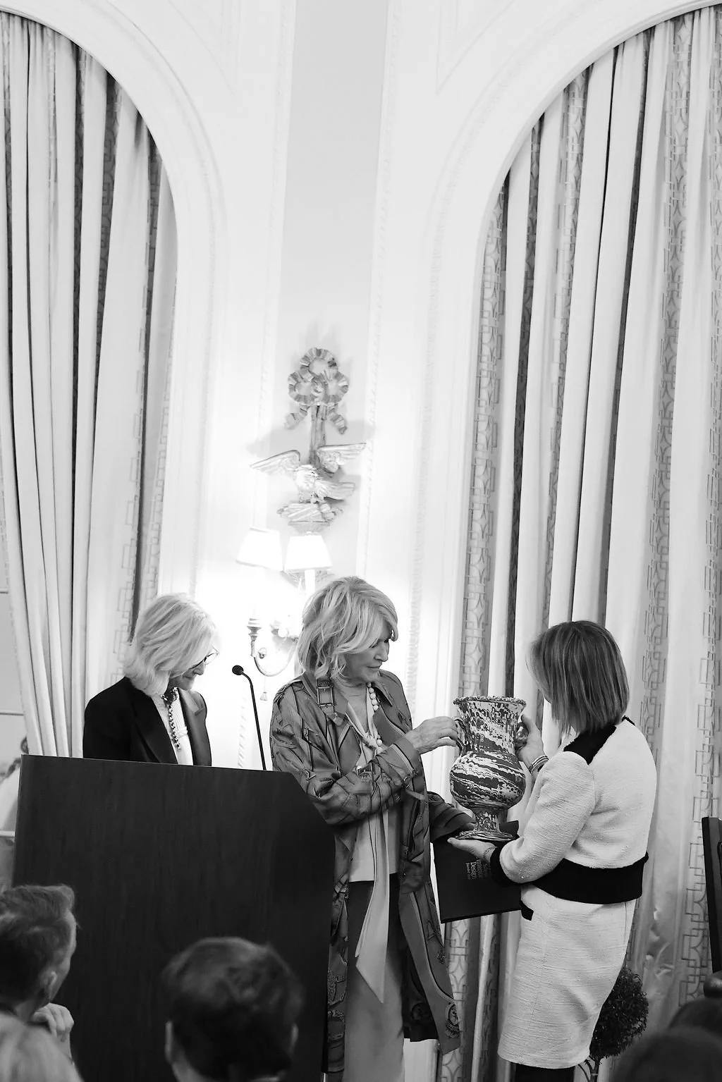 1_elizabethobakerphotography_DCLuncheon_MarthaStewart_Award_NYC2026.jpeg