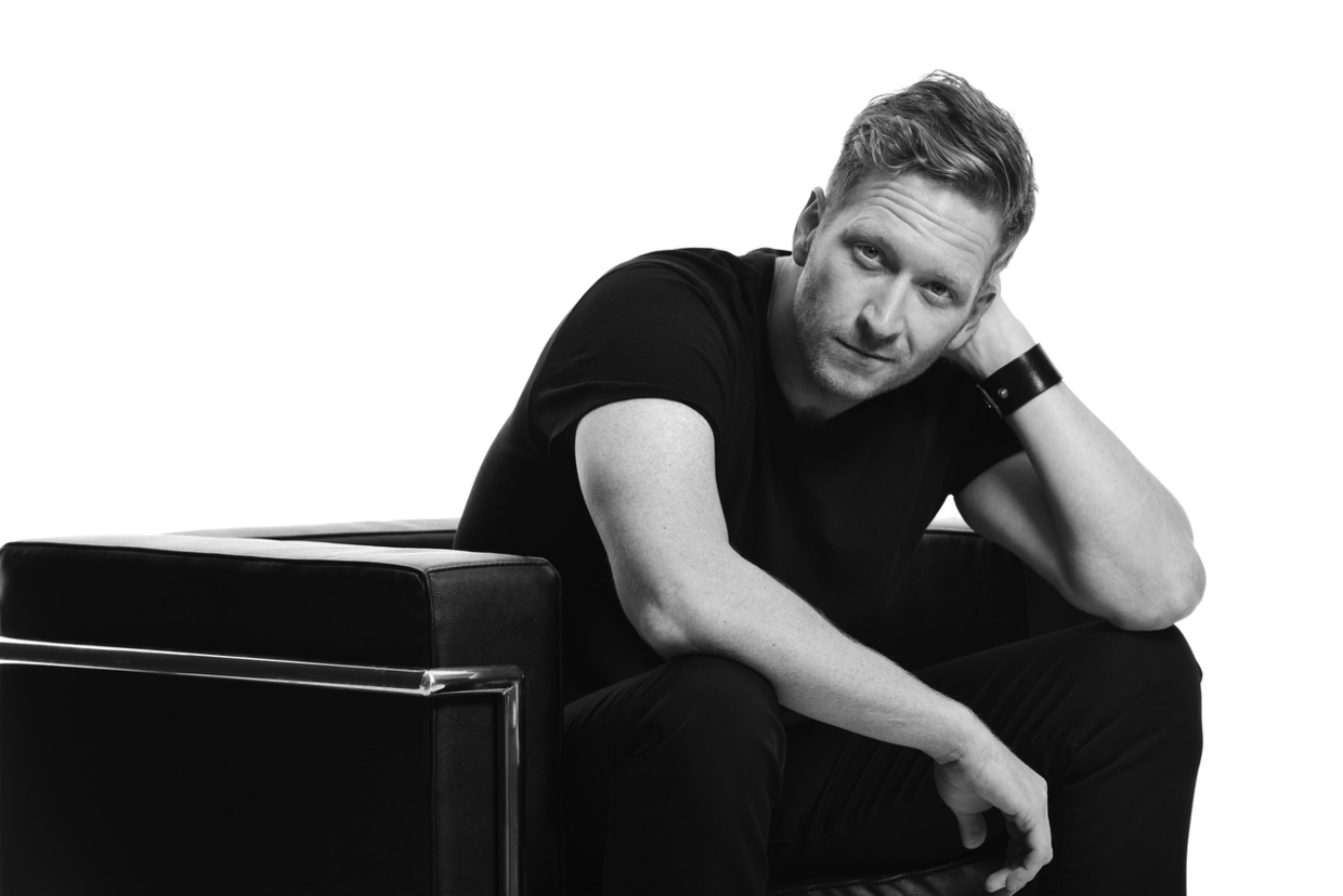 The Voice Alumnus BARRETT BABER Entertains Voices for Children in Franklin 5/11