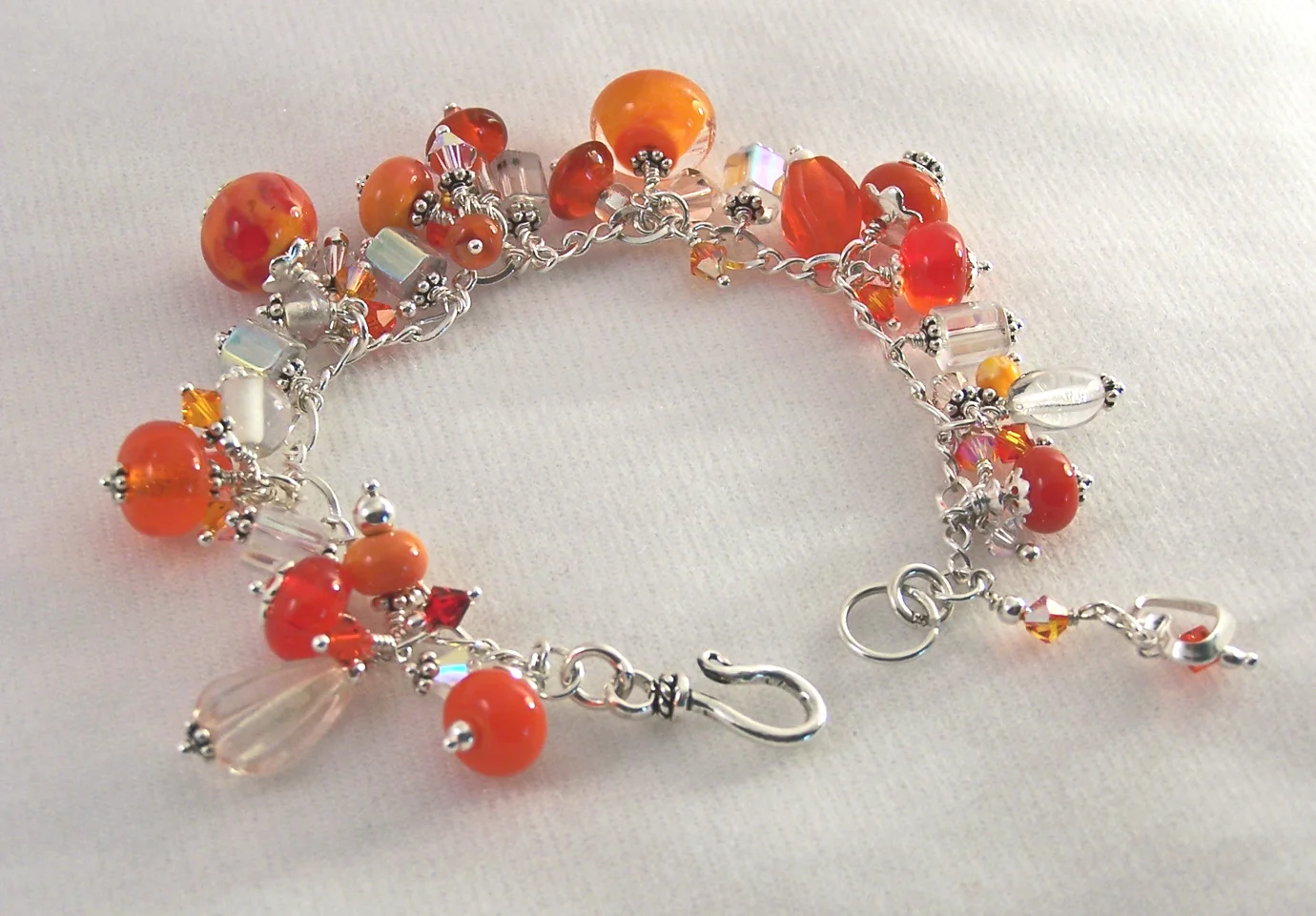 bracelet-orangebeadies.jpg