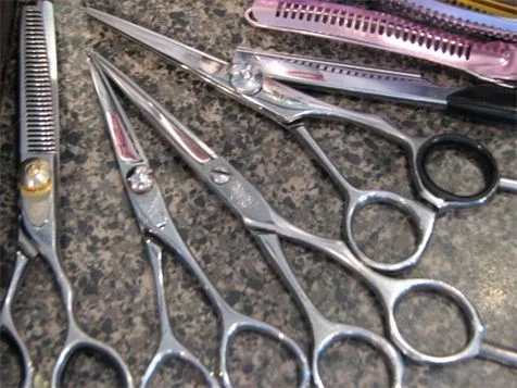 scissors.jpg