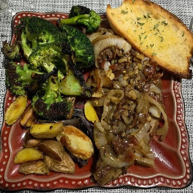 I realized that the last liver post didn&rsquo;t have the recipe on it since the caption was so long so here it is!

Calf Liver with saut&eacute;ed onions and bone broth brown gravy with crispy bacon bits ! Liver is loaded with protein, iron, vitamin