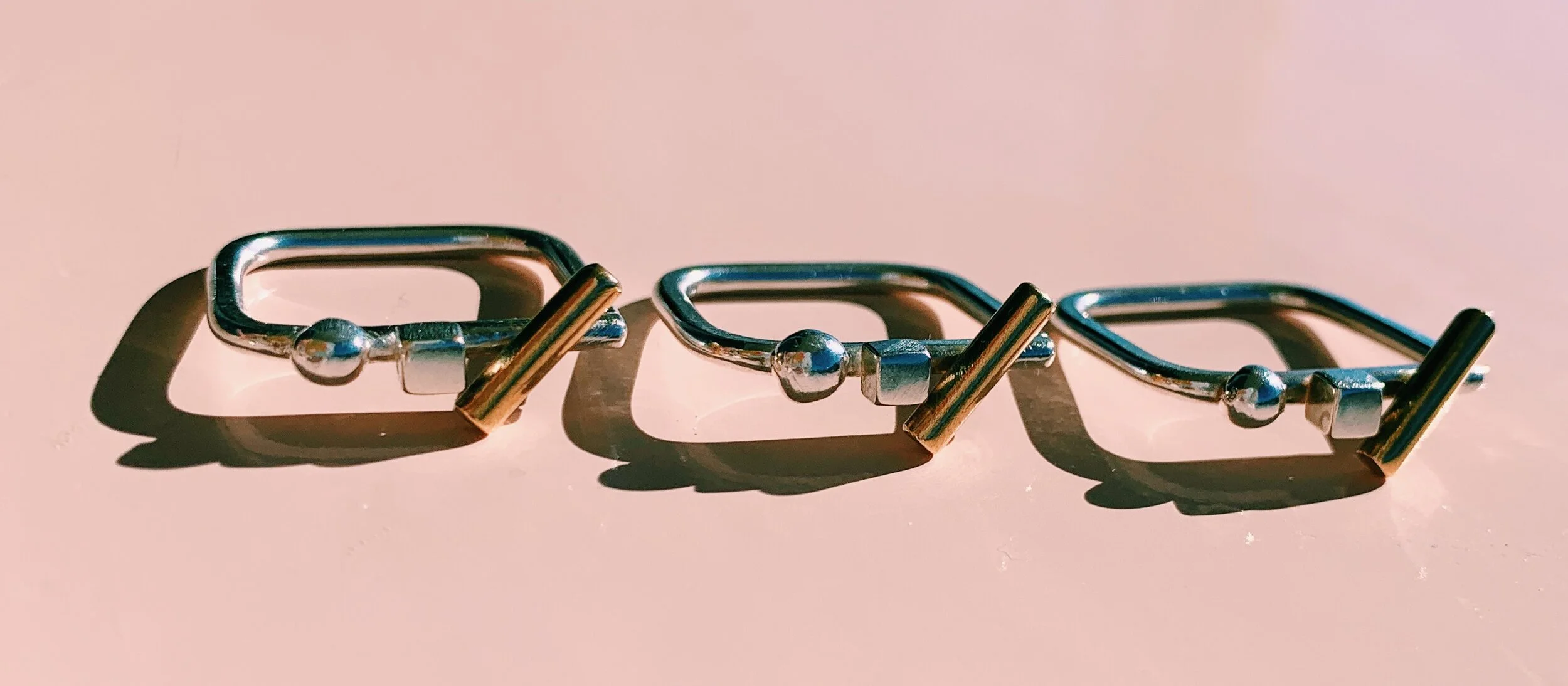 1C6123DA-2E0B-4D60-9AF7-038F3D9C5016