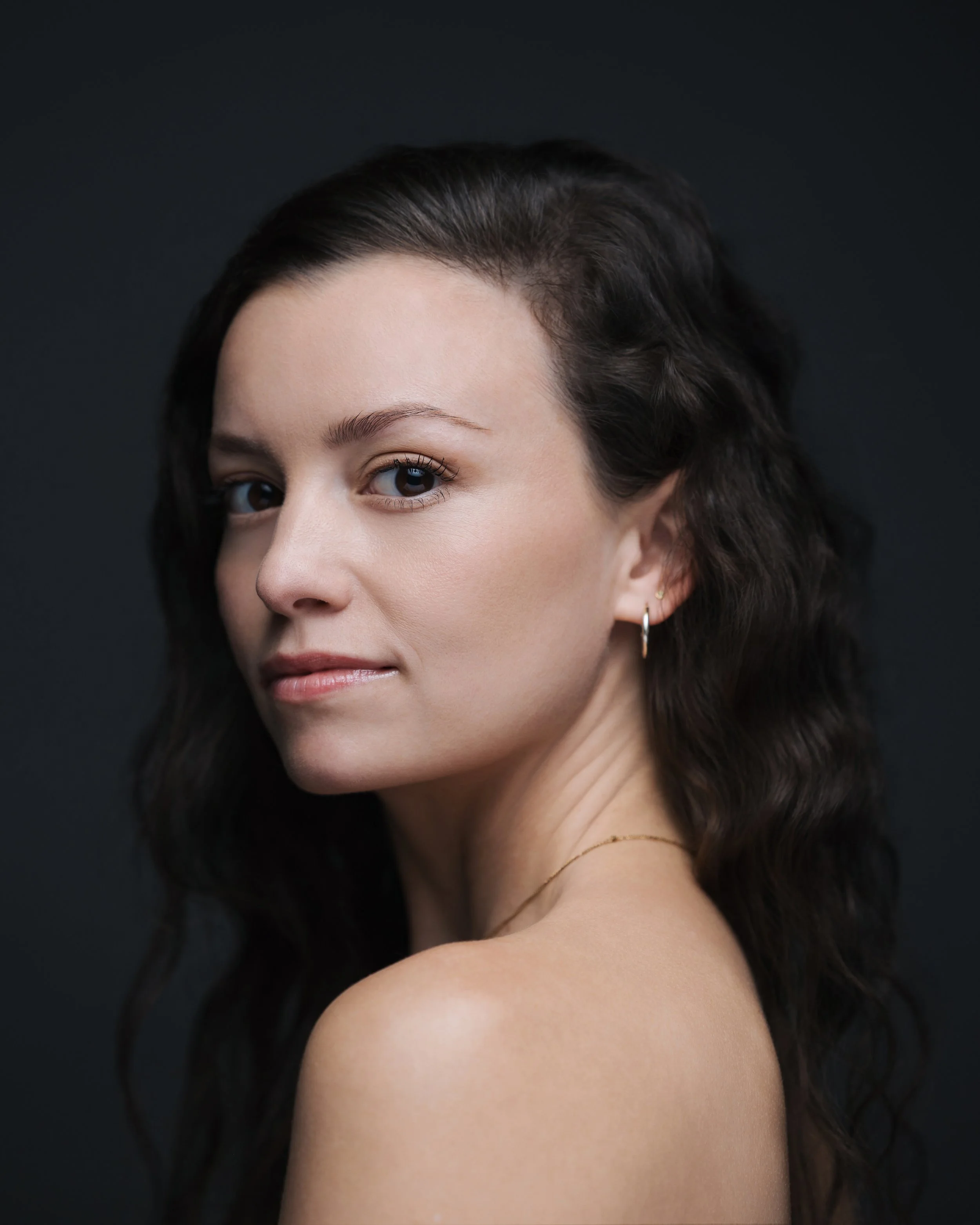 MARGOT AKNIN
