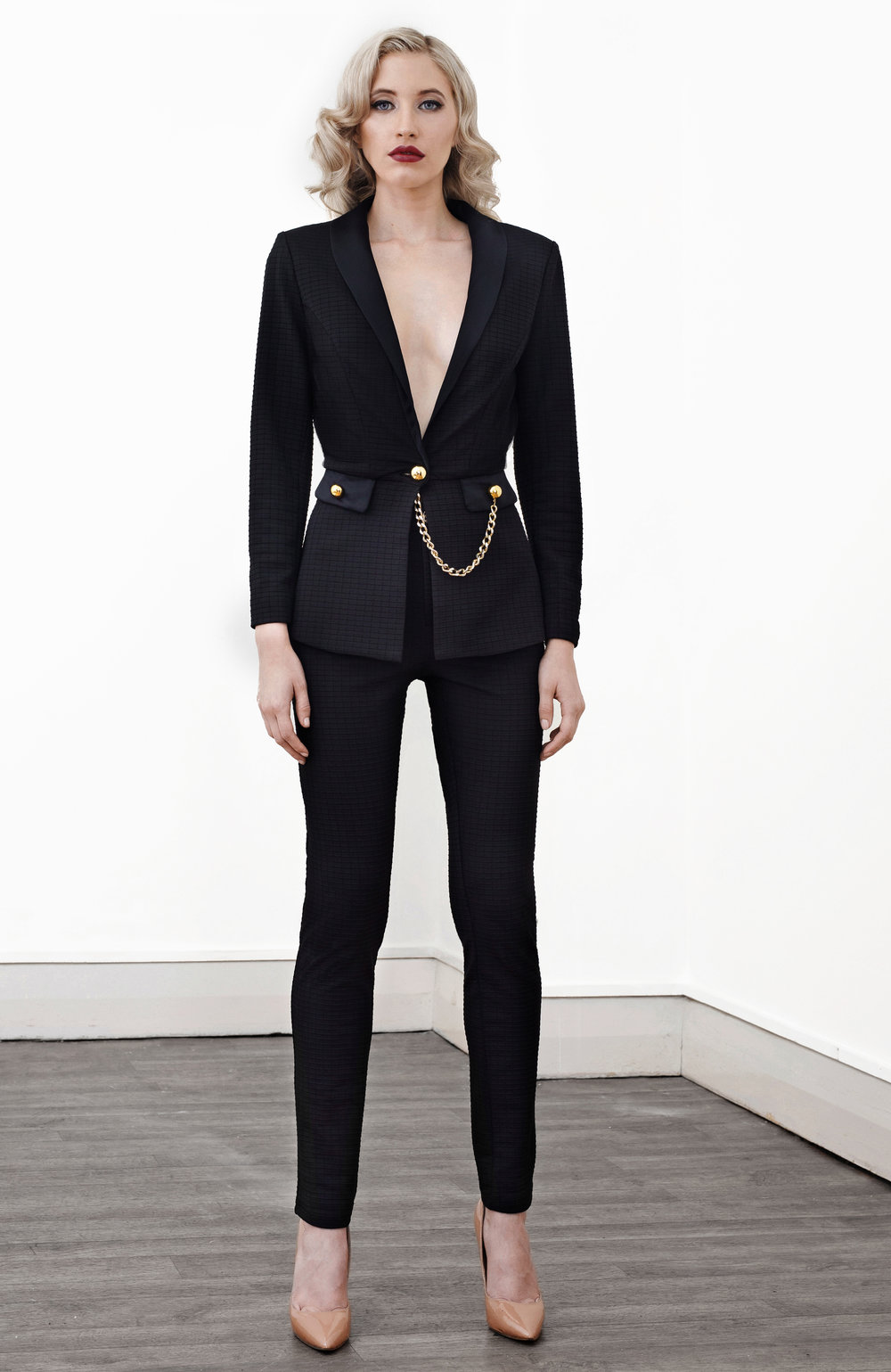 Lexi+Clothing+-+Plantinum+Fashion+Agency+suit+lb.jpg
