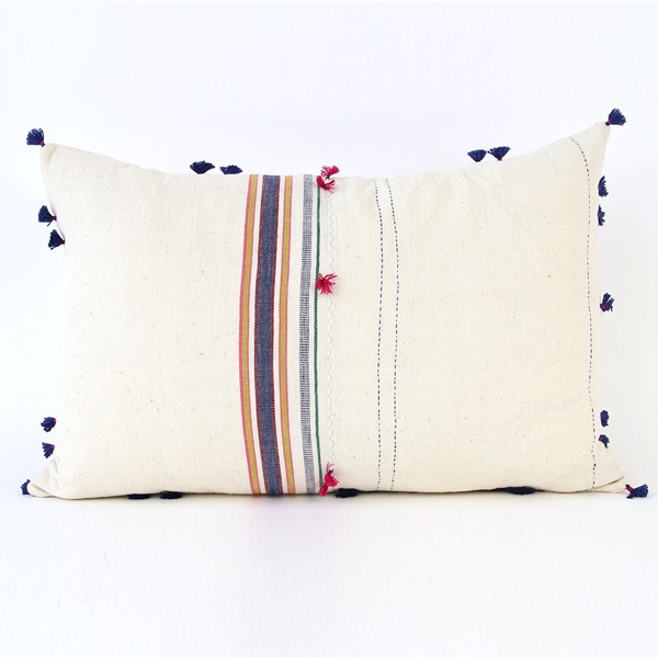 Injiri_Cushion.png