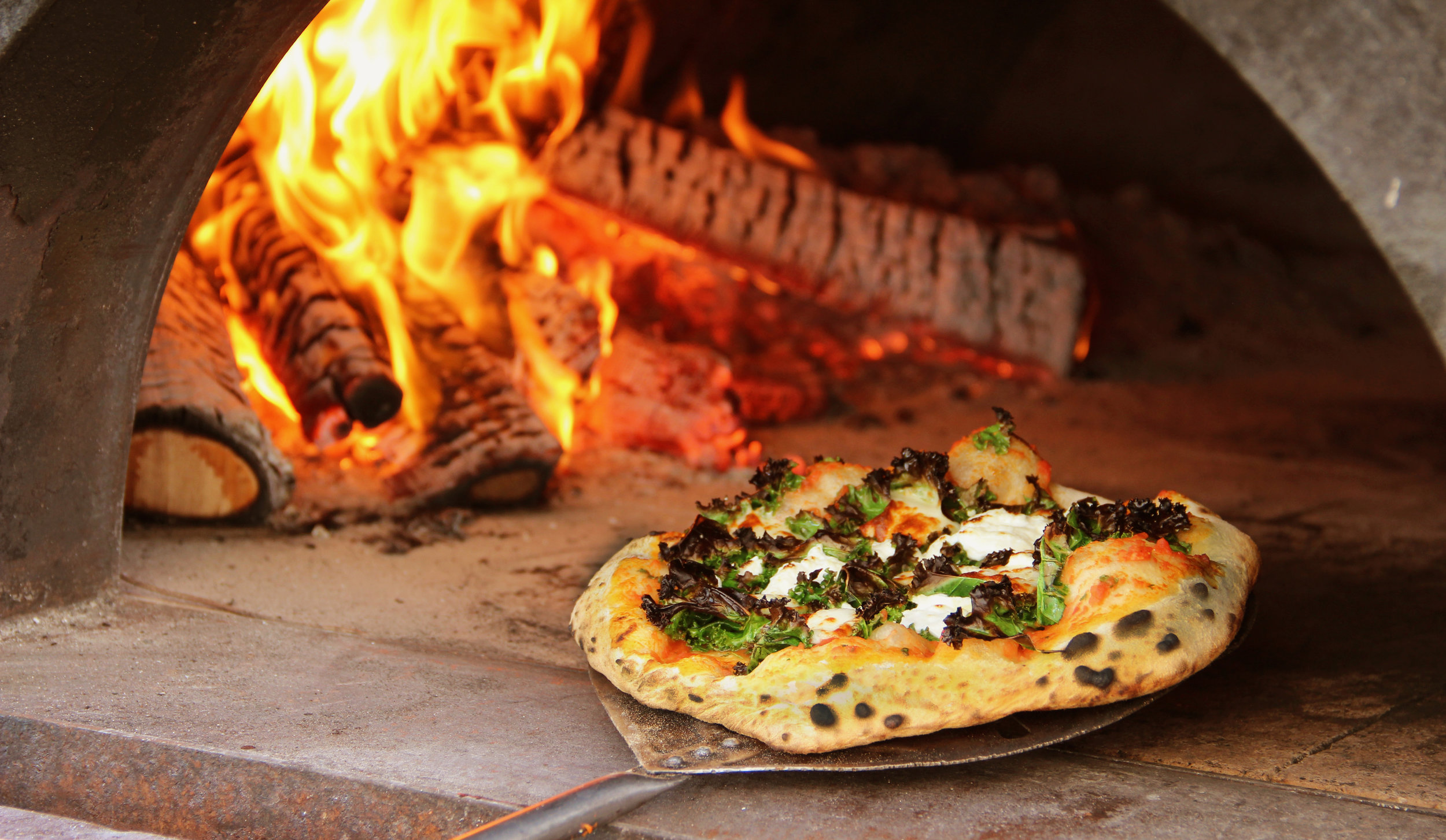 Warm Wood Fired Mobile Pizzeria Oven Colorful Pizza Pie Wedding Catering V2.jpg