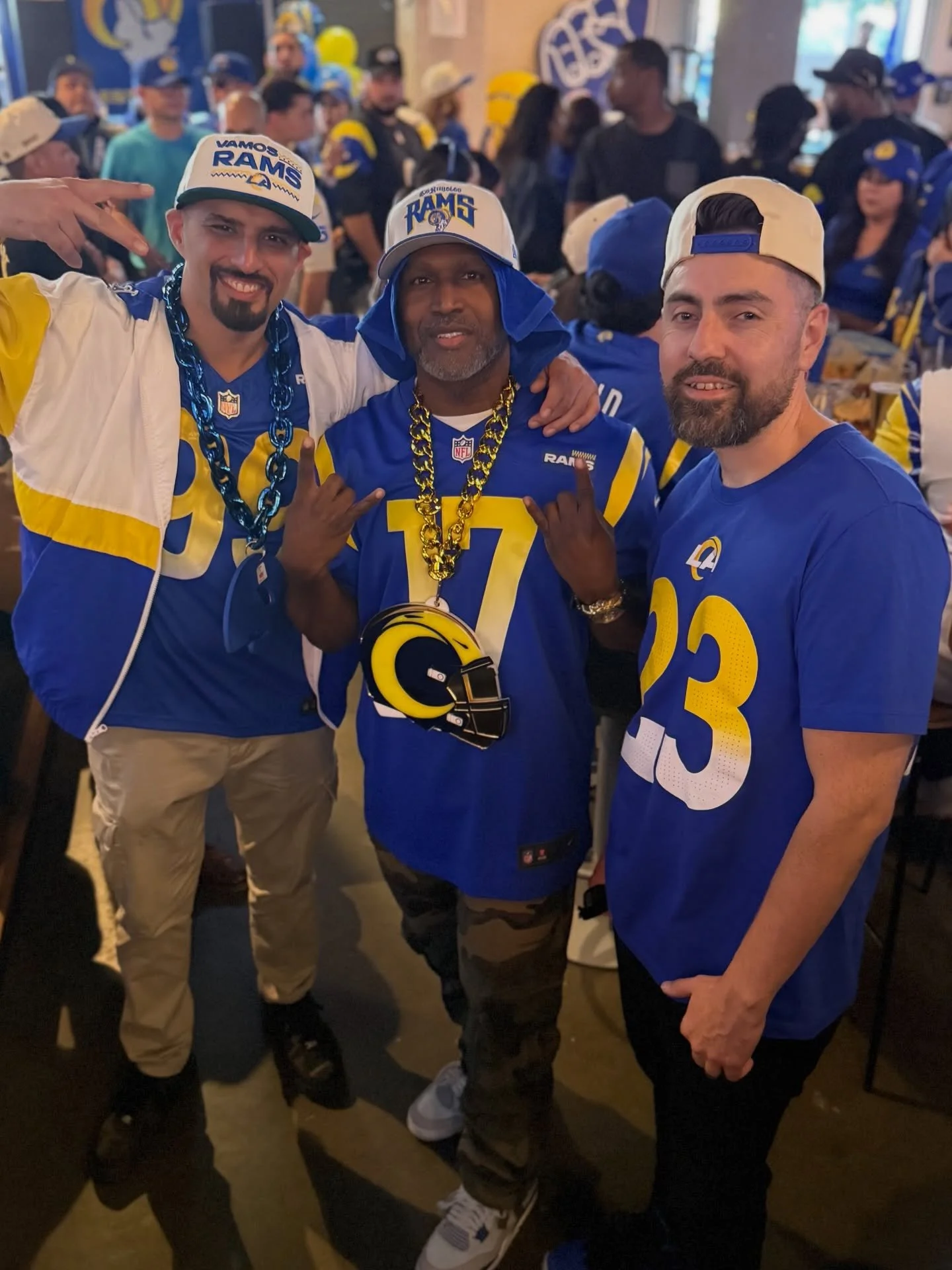 Horns Up!!! 💙💛🐏🤘🏾NFC Conference Championship!!!!! 
S/O @ramshouse_dtla !!!! This Run Is Different!!!! Lets Go!!!!

#hornsup #ramshouse #larams #losangelesrams #nflplayoffs #gameday #nfl #earntheright