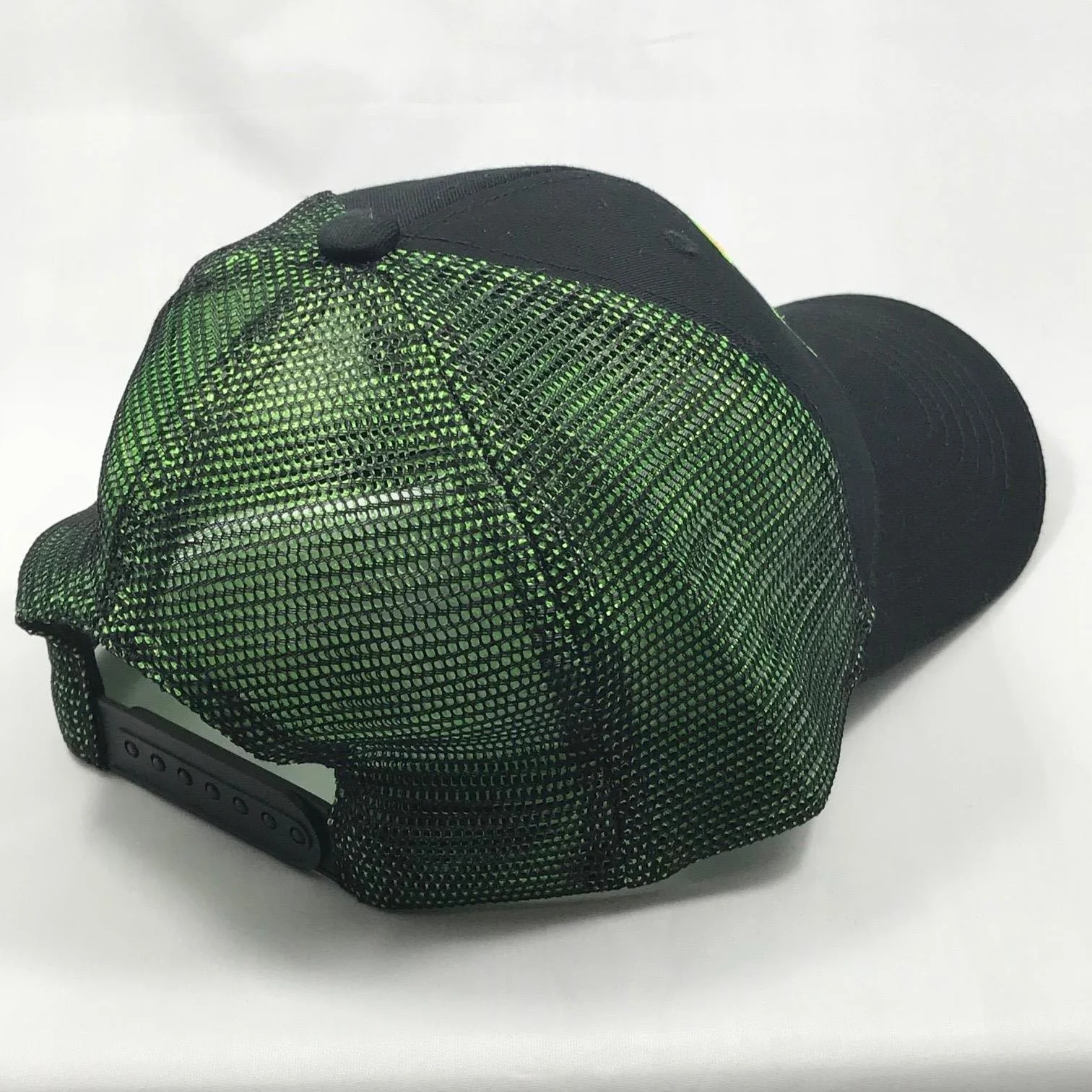 voodoo mesh back.jpg