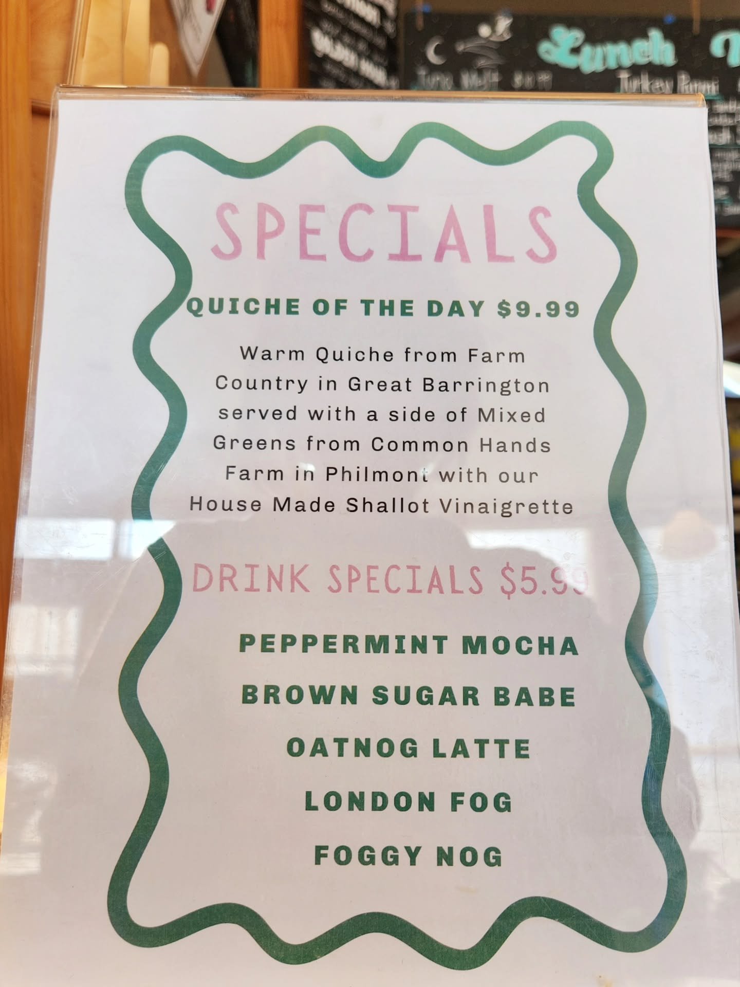 Specials! ✨️ Today's @farmcountrysoup Quiche is Spinach Feta.