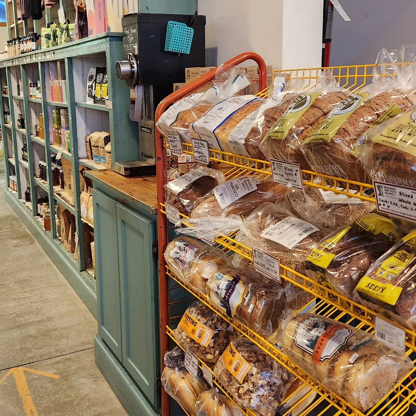 Cute new bread shelf alert!