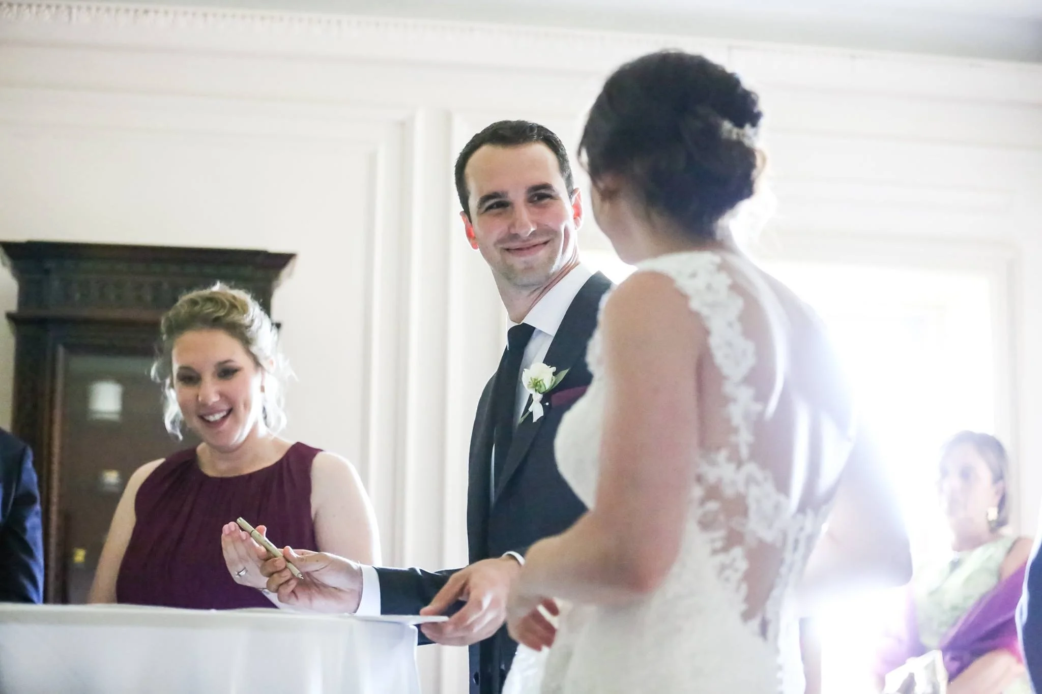 Carly and Michael's ketubah signing ceremony with family and friends in cincinnati, ohio. Photos by Laura Leppert Photography, 2016.