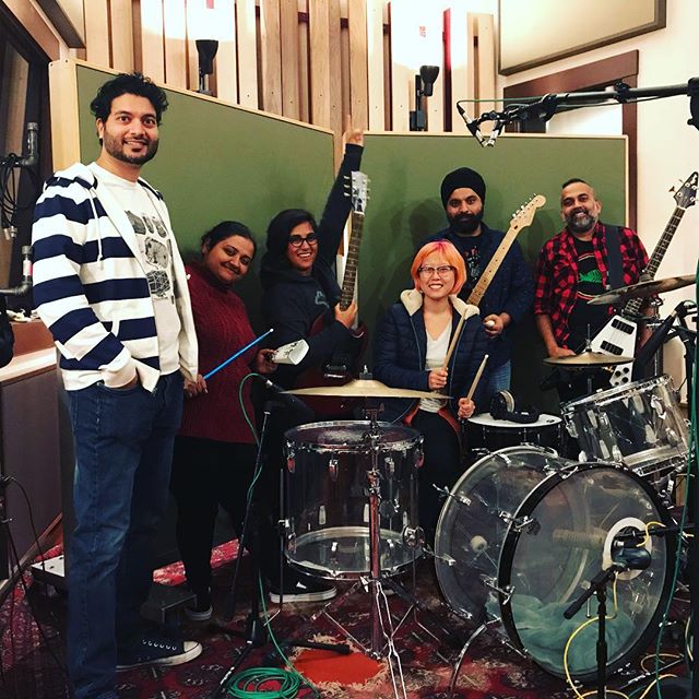 New album recording weekend #1: WRAPPED. Props to our polyrhythmic rhythm section @trypanblues @sapbeta @___azhar and @comicatedlife 🔥🔥🔥🔥