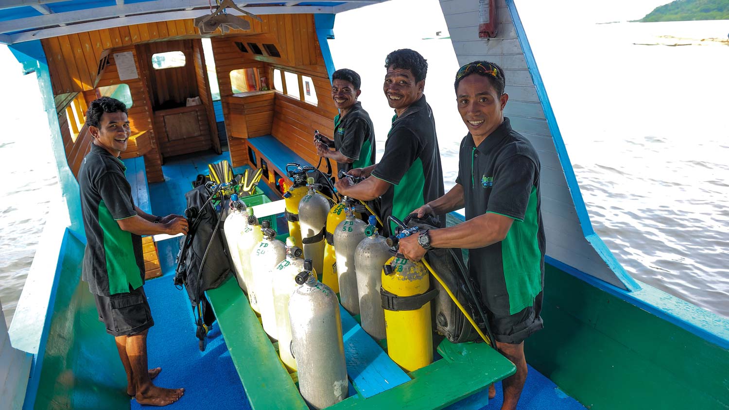 Bunaken_Diving_1.jpg