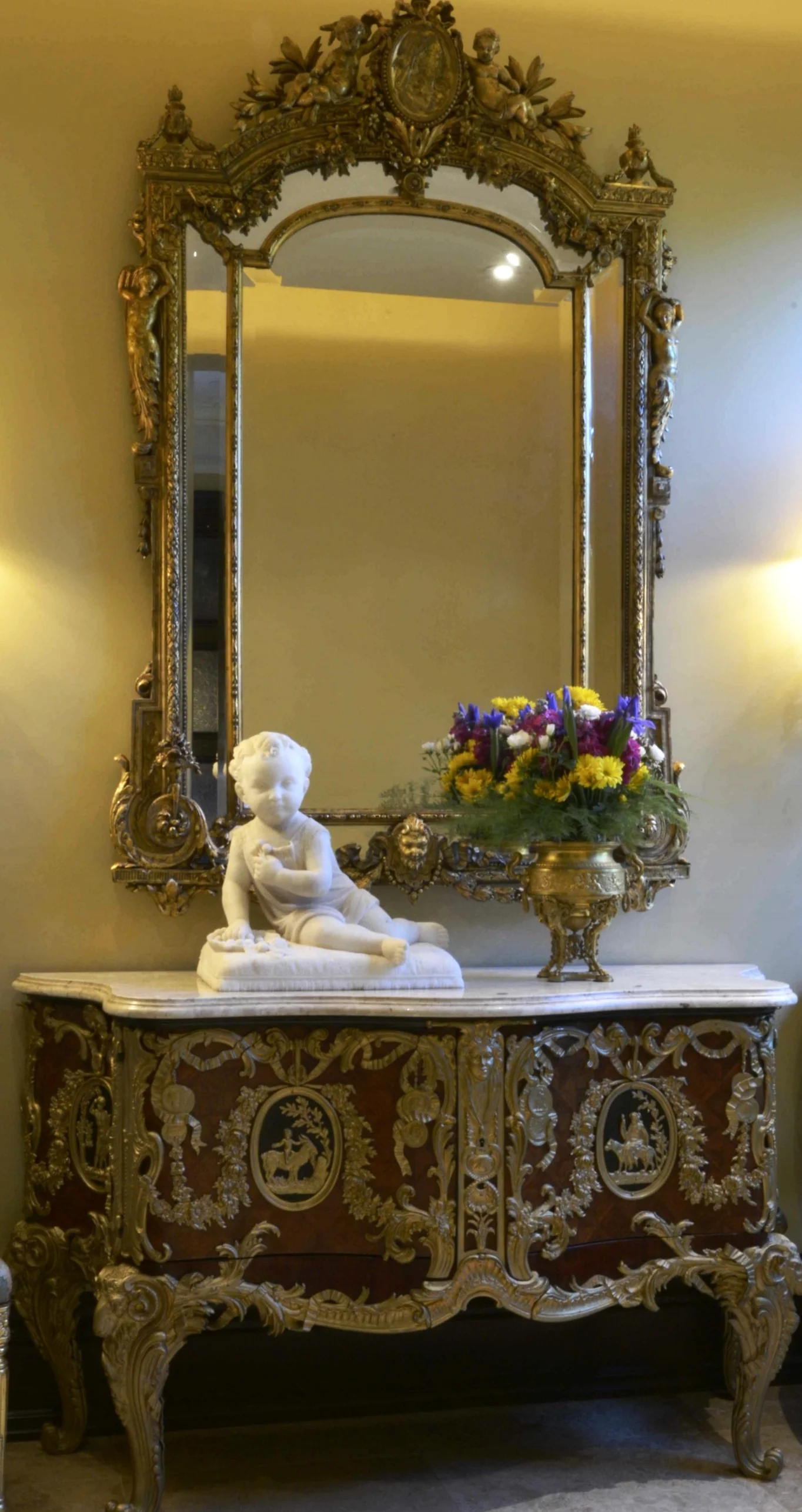Powder Bath Lounge.jpg
