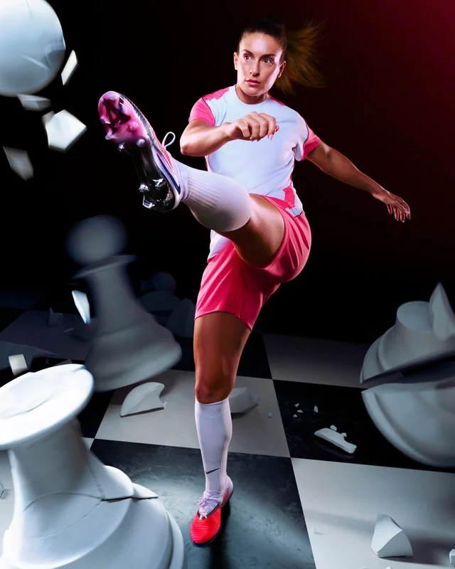 alexia-putellas-player-edition-nike-phantom-6-2.webp