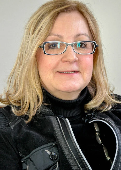 portrait2.jpg
