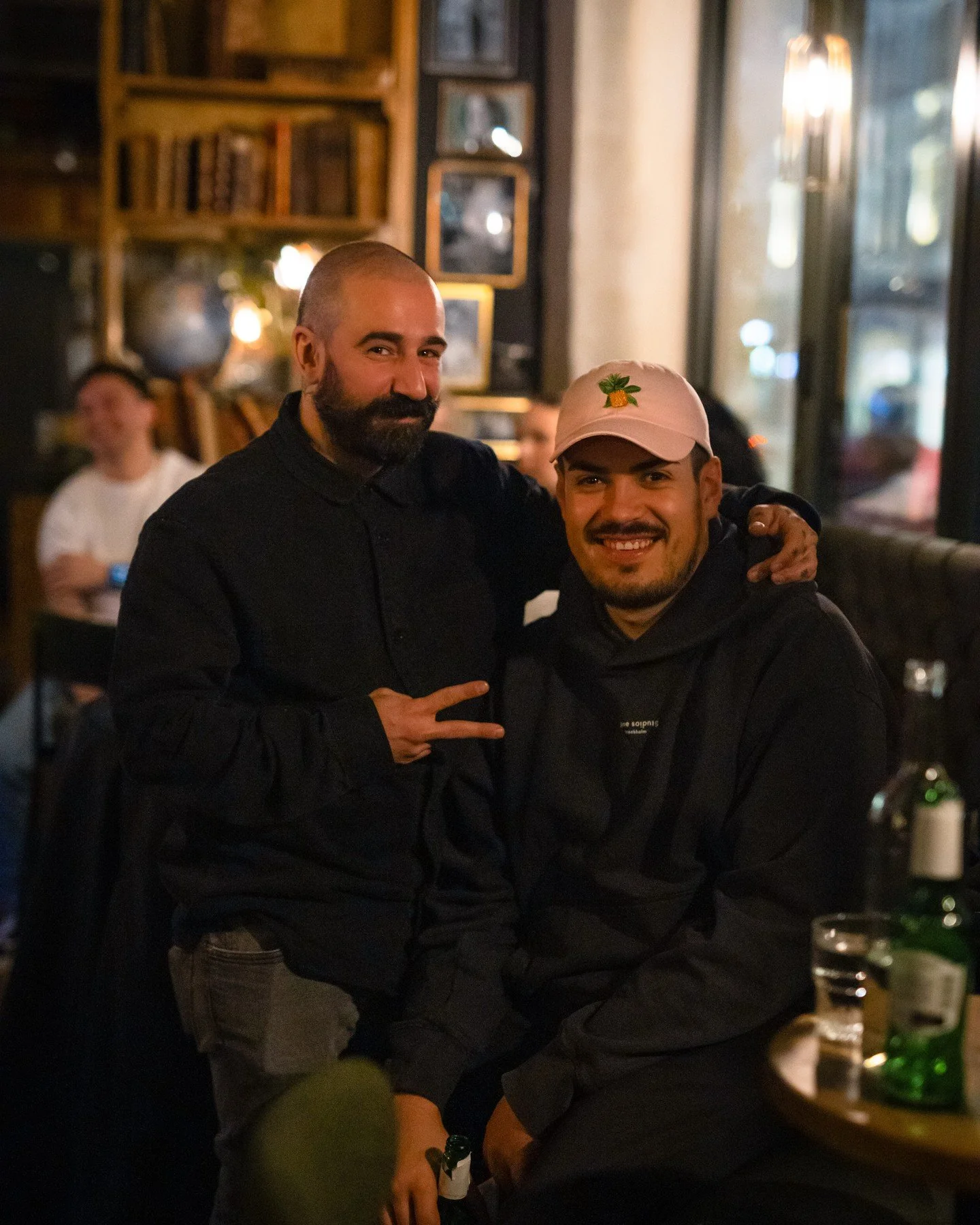 Stop by for some Friday fun tonight 🥂🍸

#nedrelokka #nedrelokkacocktailbar #grunerlokka #oslo #visitoslo #oslobynight #oslonights #byoslo #mixologist #mixology #bartender #visitlokka