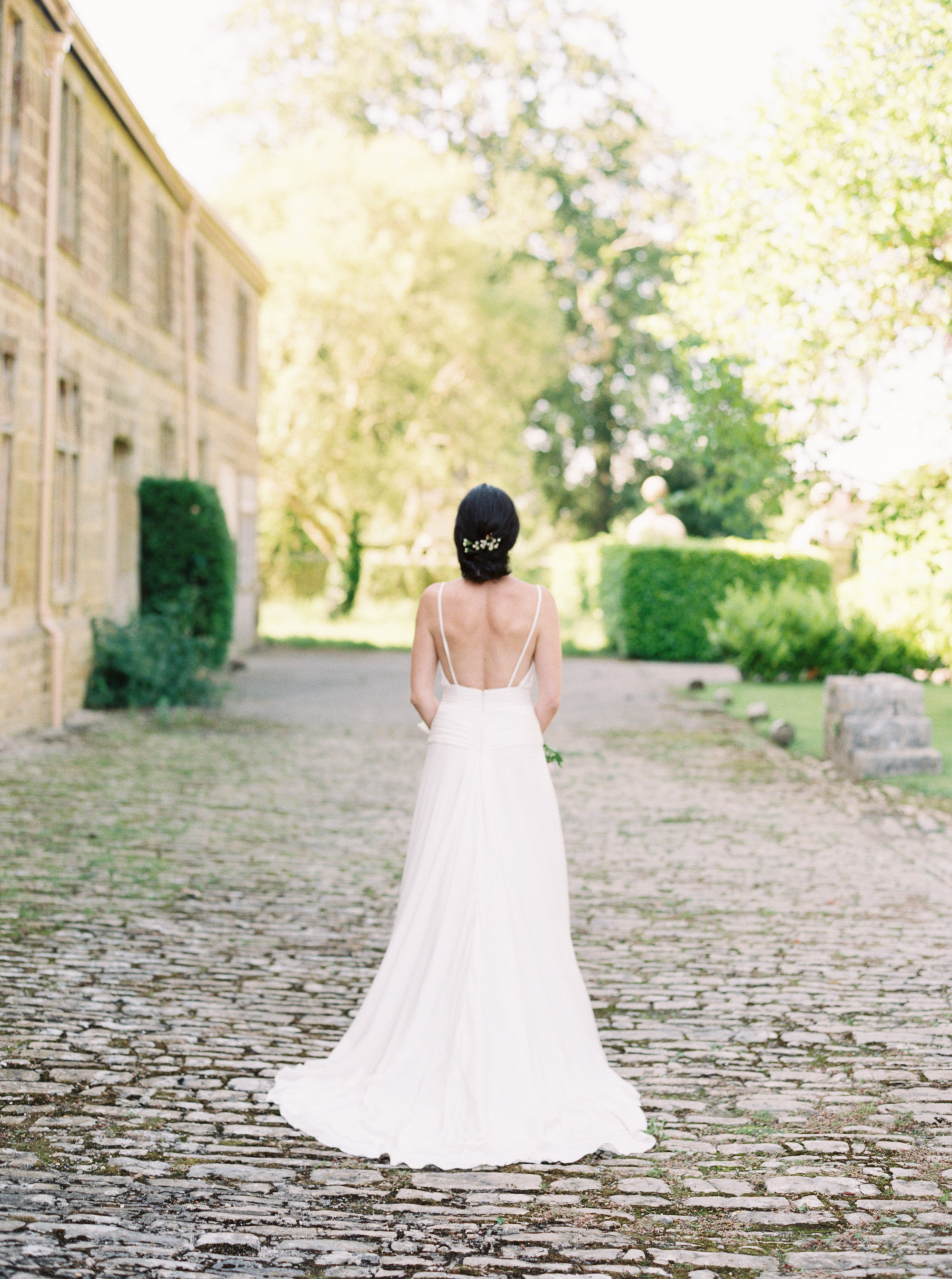 Lily & Sage | English Country Manor Wedding | Nicole Colwell Photography