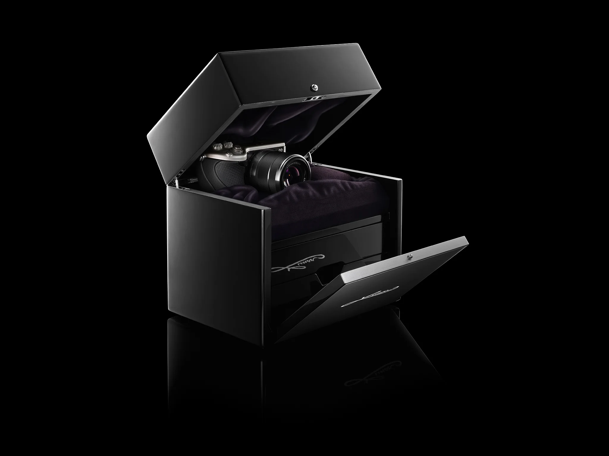 Box Open foliobook.jpg