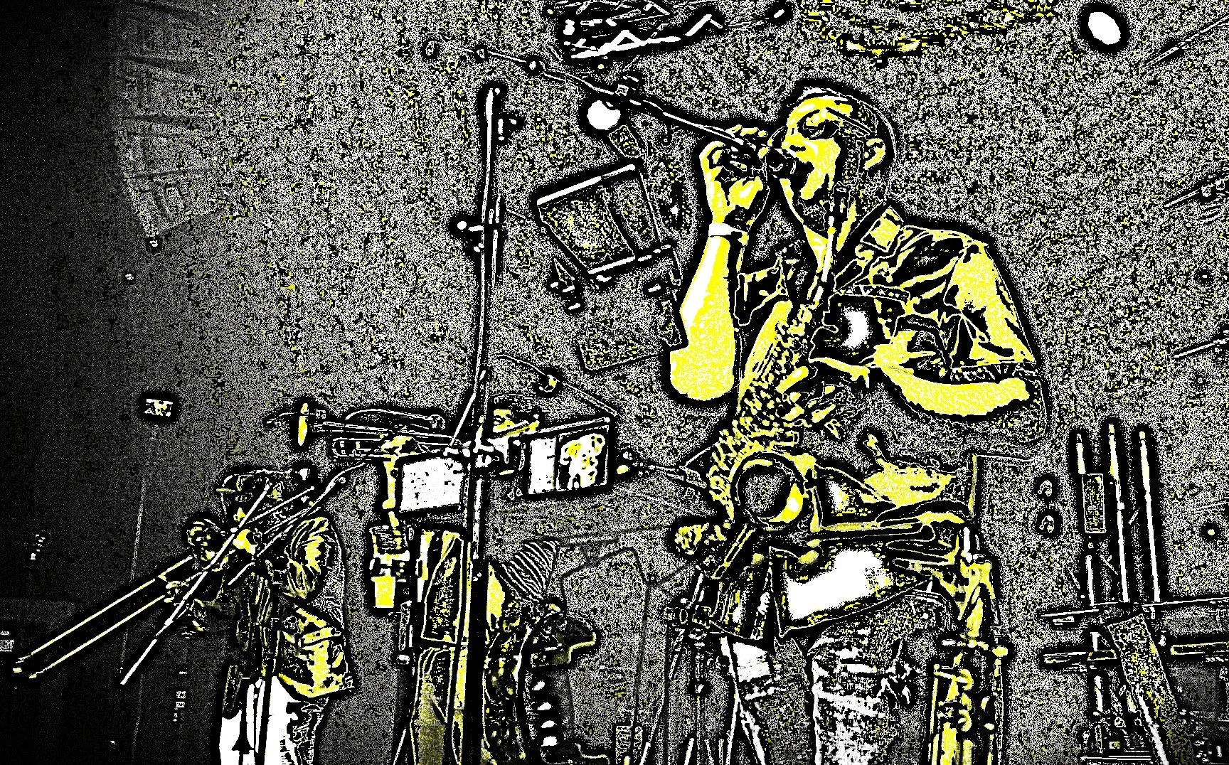 clip 10_01_00_25_23 (1) gold.jpg