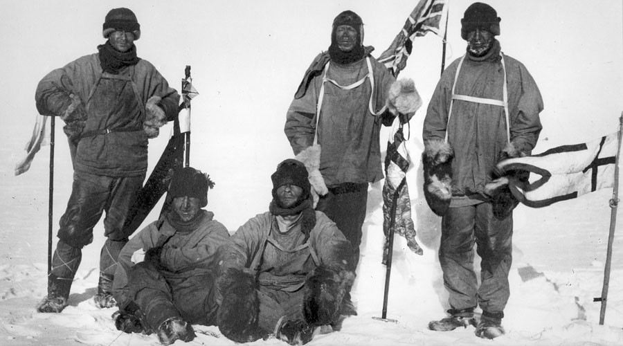 Last expedition of Robert Falcon Scott. The image shows Wilson, Scott and Oates (standing); and Bowers and Evans (sitting). © Wikipedia